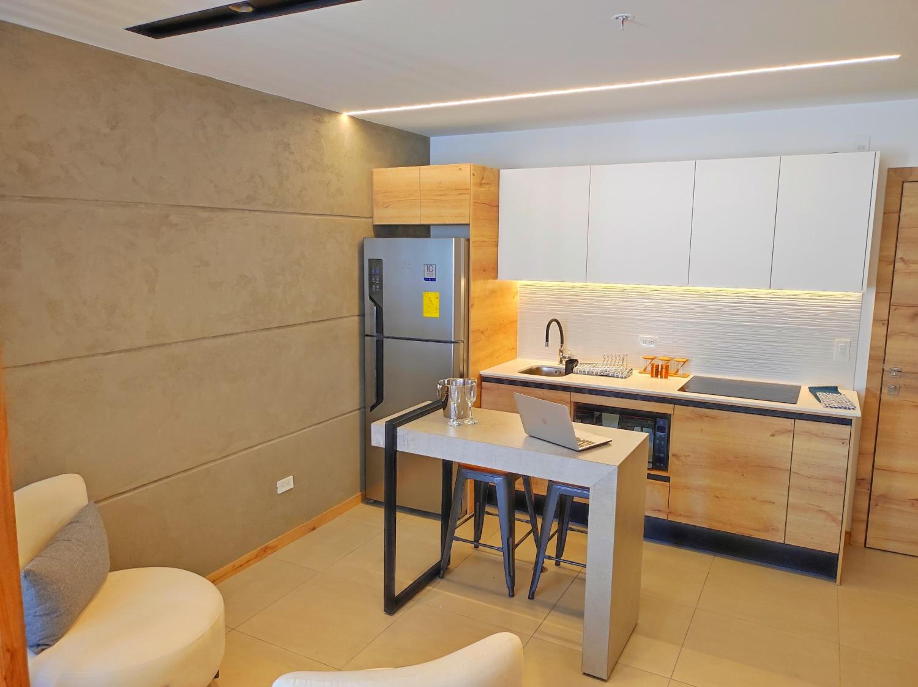 Charming Studio Quito Carolina Coliving Ecuador