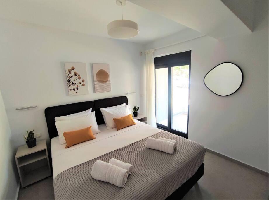 Brand new condo next to the beach, peaceful square, garden view photo 3