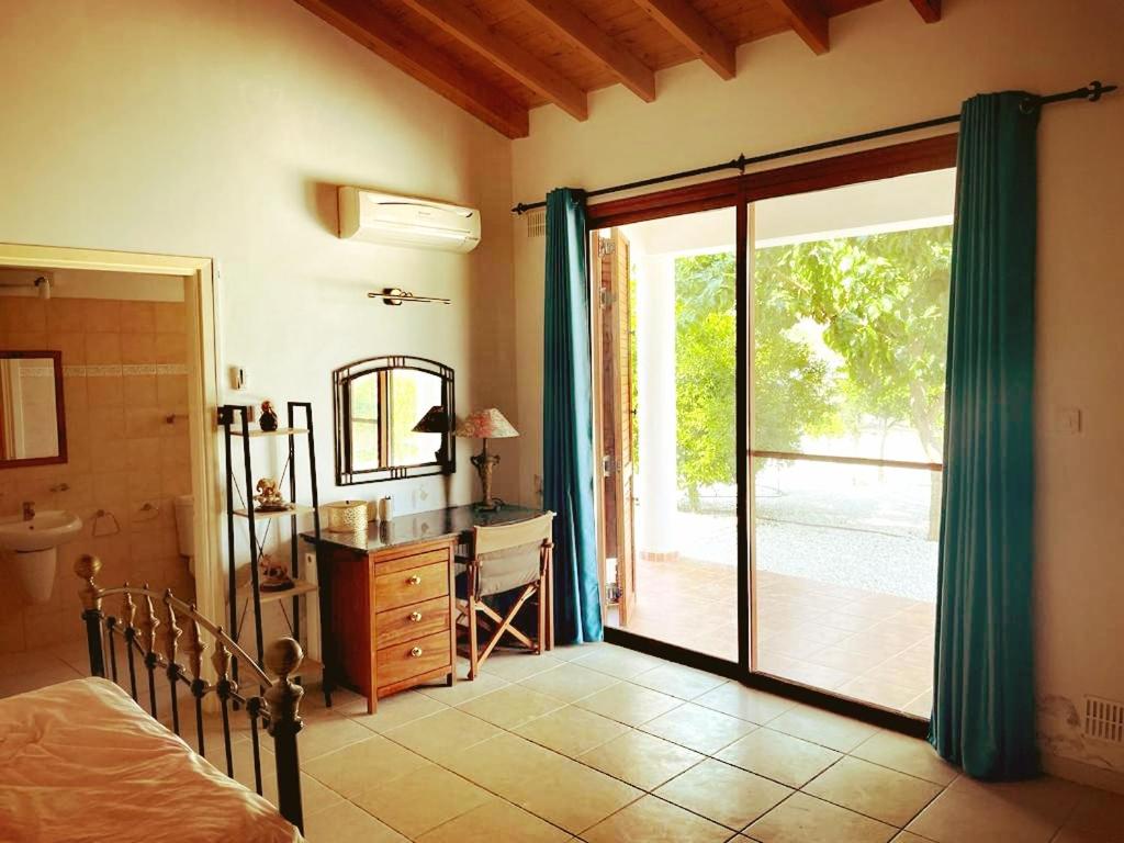 Beautiful Home - Luxury Villa where you can party