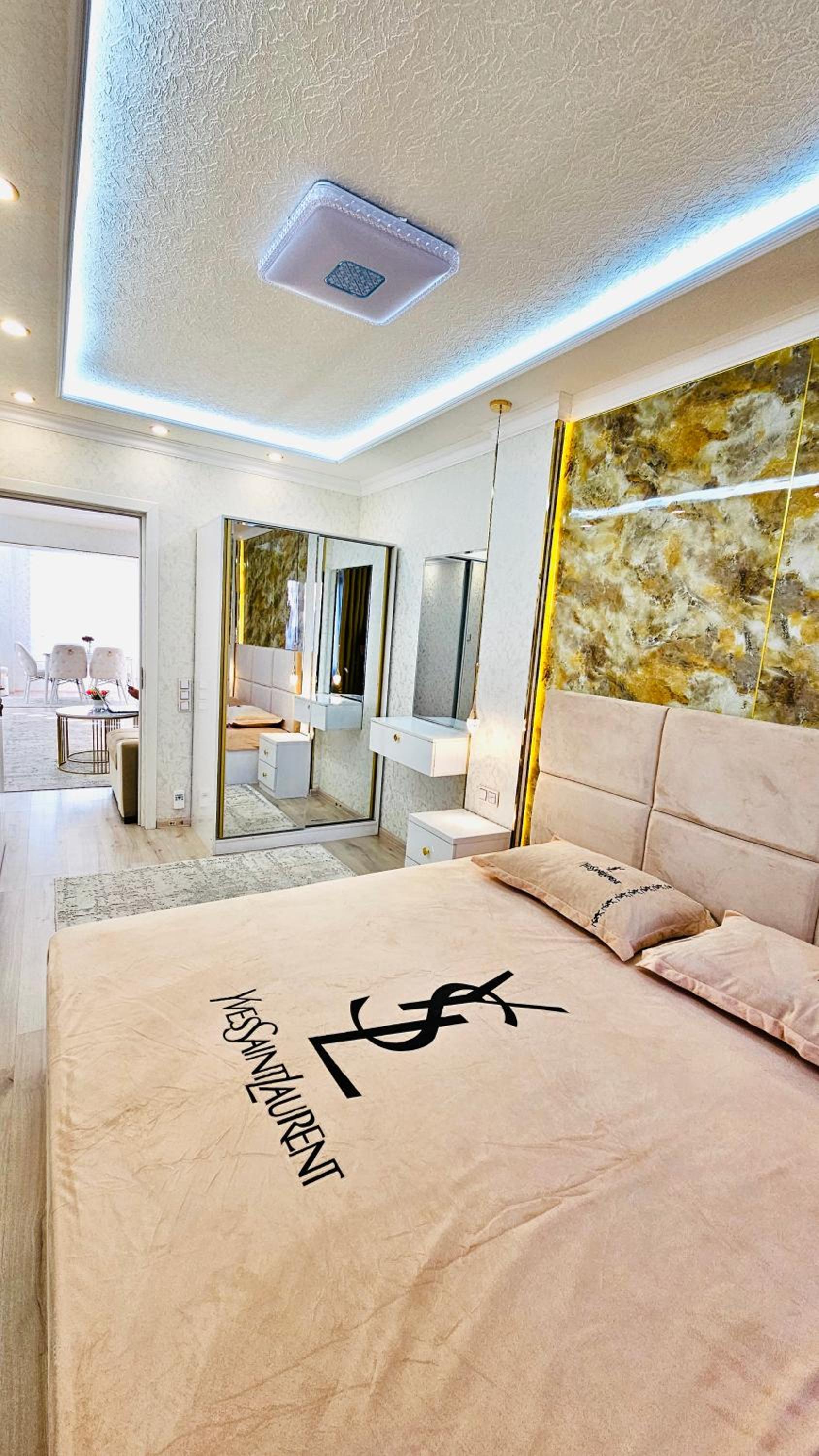 - Enjoy Cozy Apartment - Center view 3
