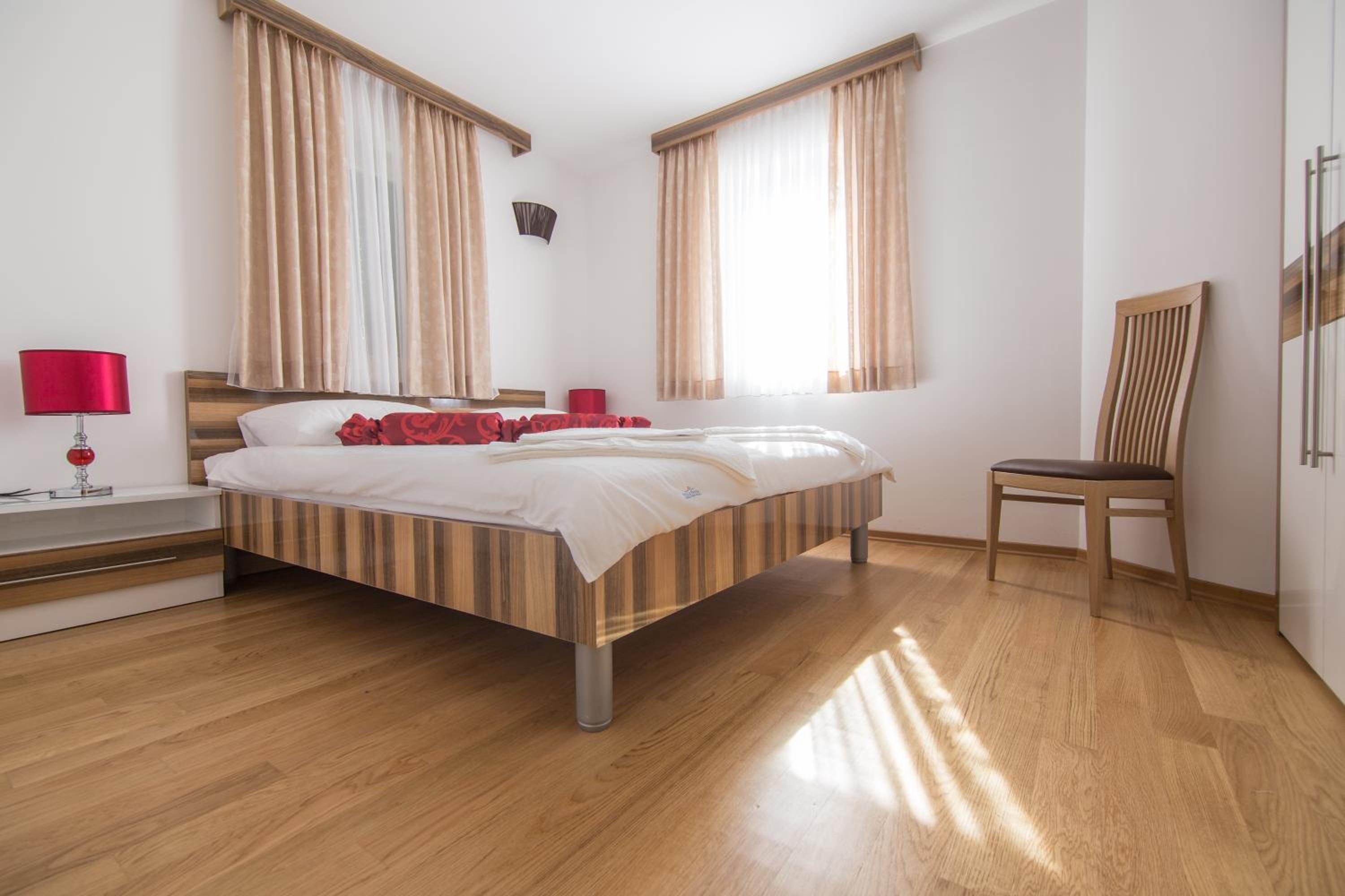 Apartments Villa Novak 1