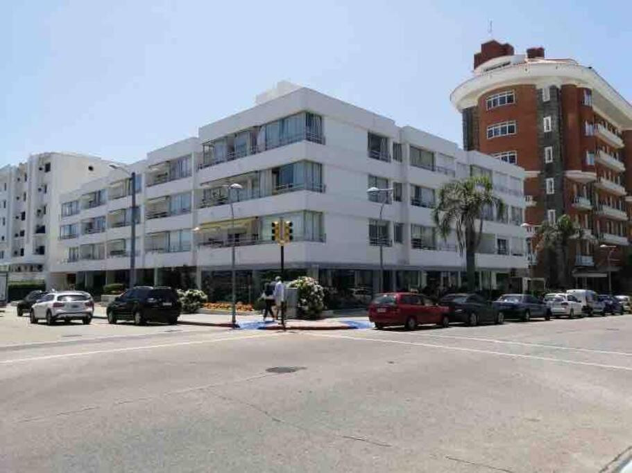 Edificio Simón Bolívar, con cochera. view 5
