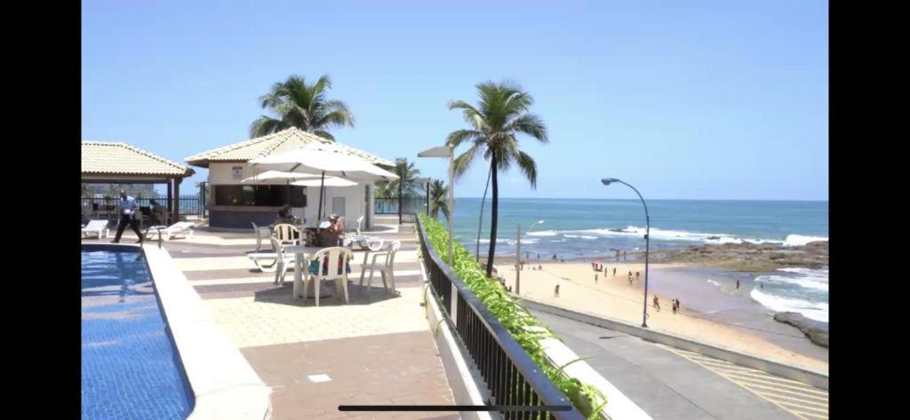 Maravilhoso 3 quartos vista mar Ondina Apart