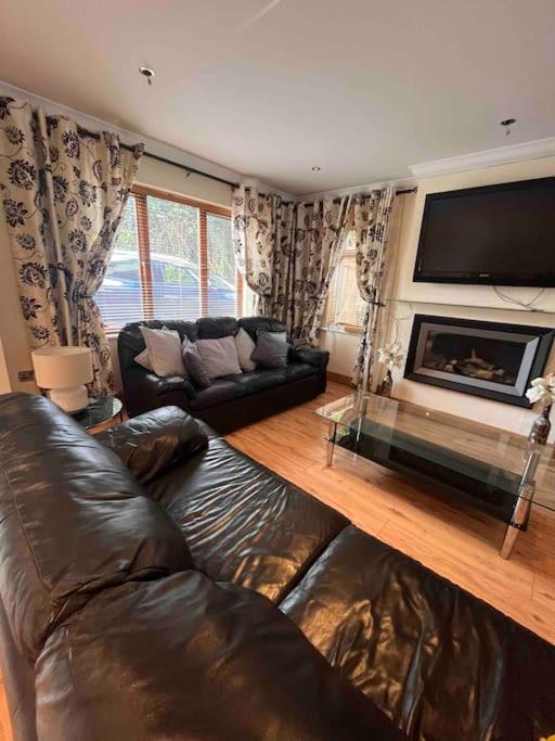 Luxury Home in Dublin WiFi TV B&B Close to City Centre view 2