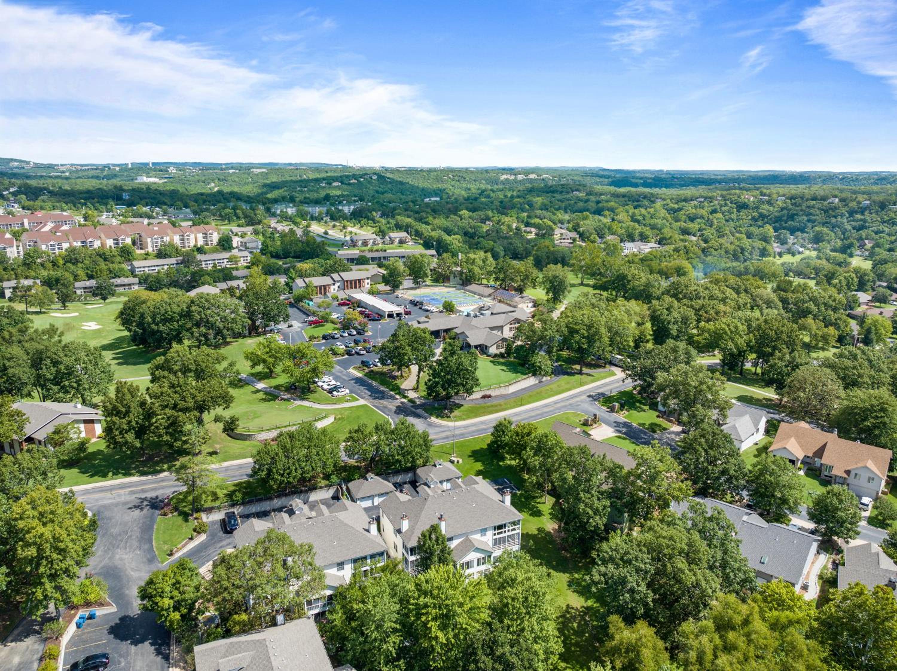 Premiere Pointe condo