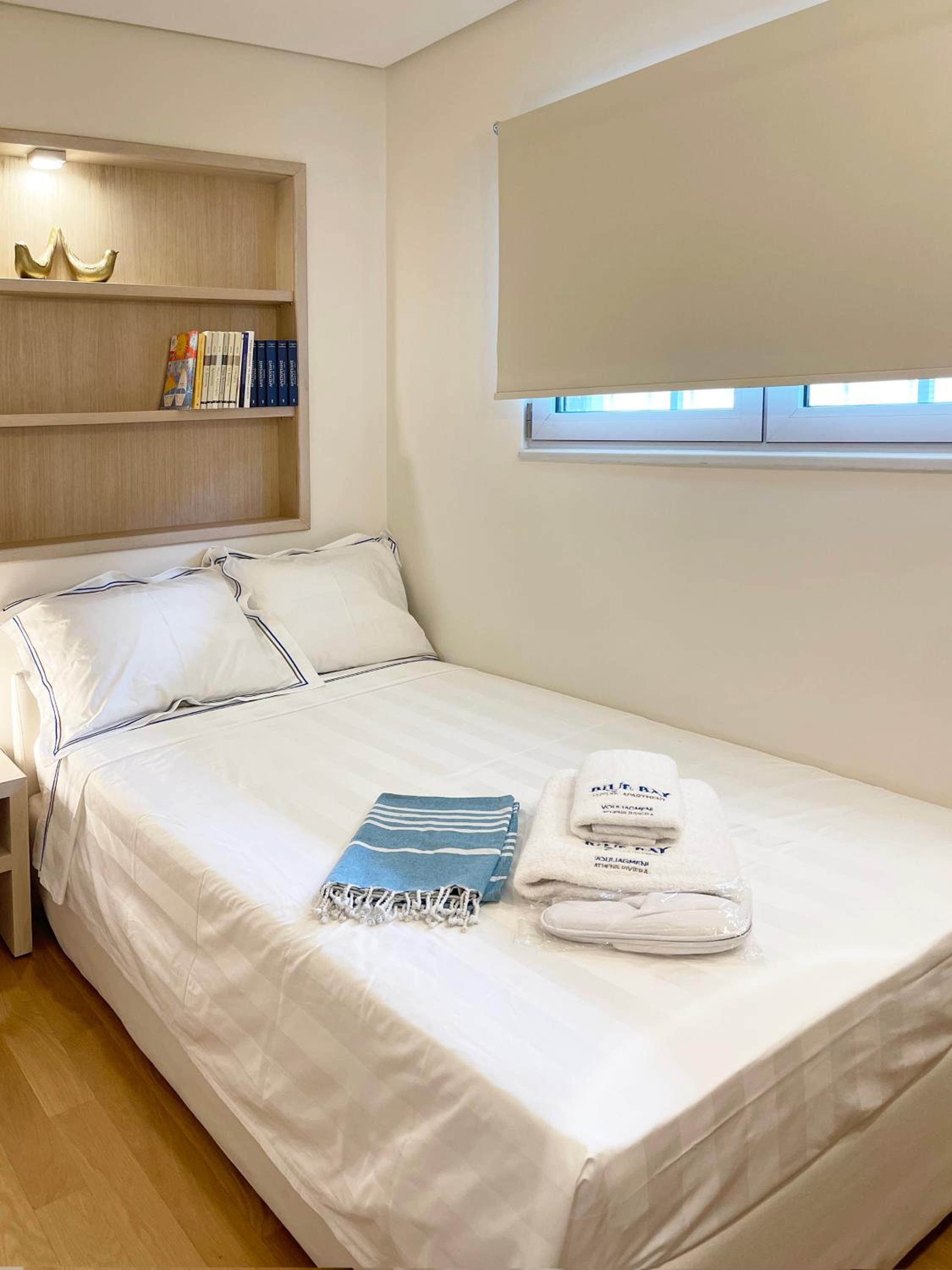 Blue Bay Vouliagmeni Luxury Apartment photo 4