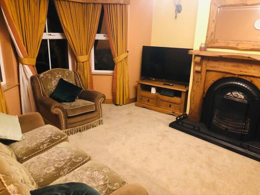 McGirr Manor