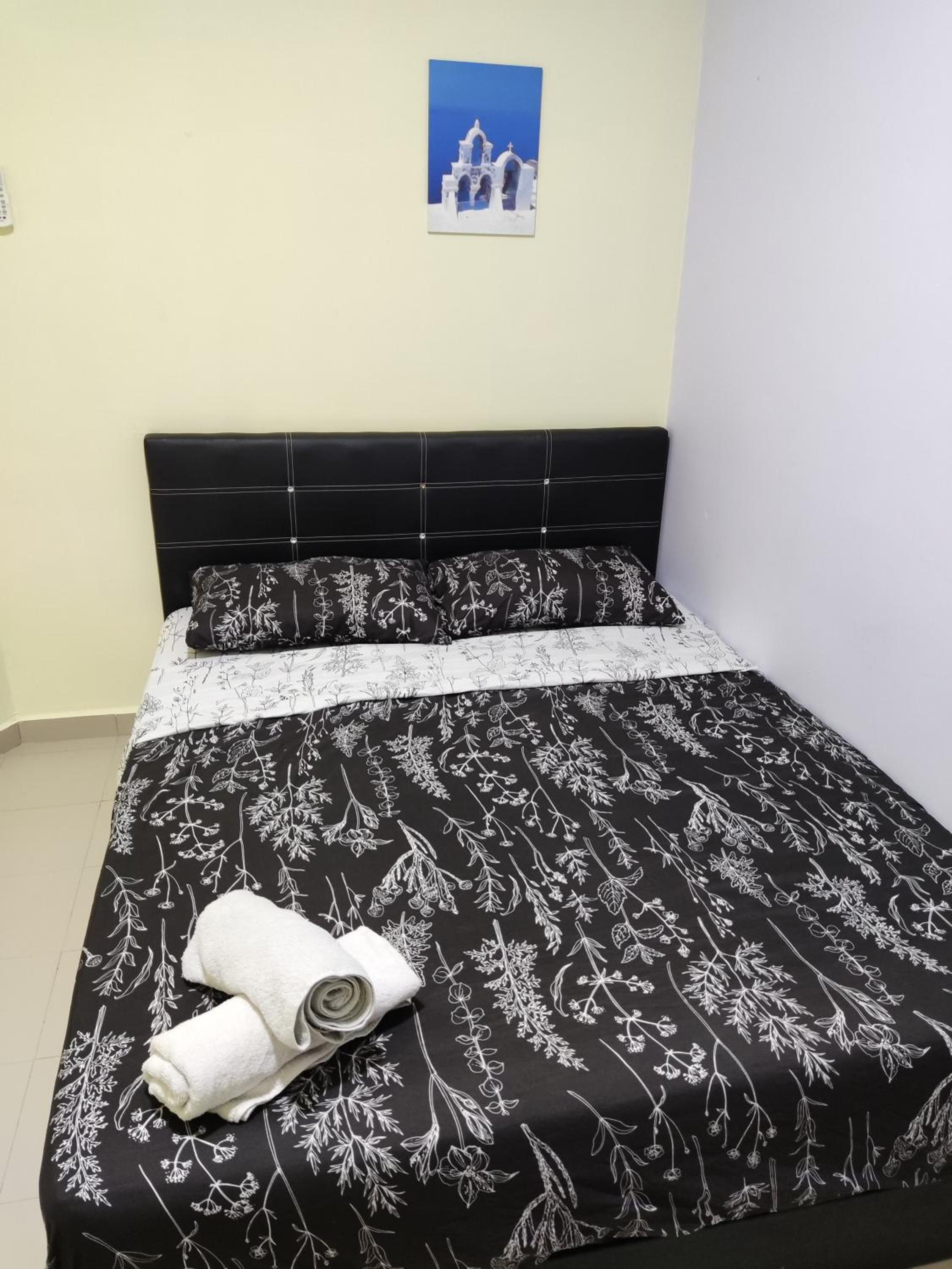 JoJo Homestay Tiara Residence