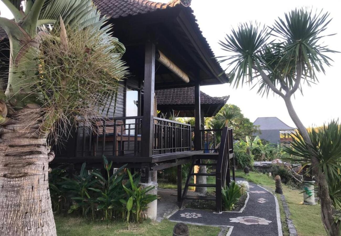 Sunrise Ocean Hut's Lembongan