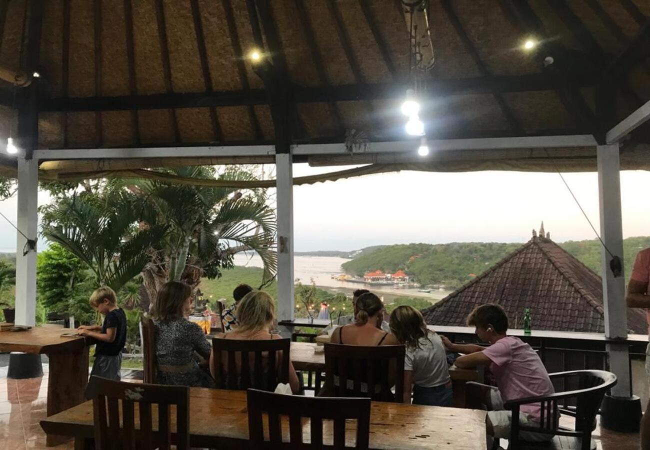 Sunrise Ocean Hut's Lembongan