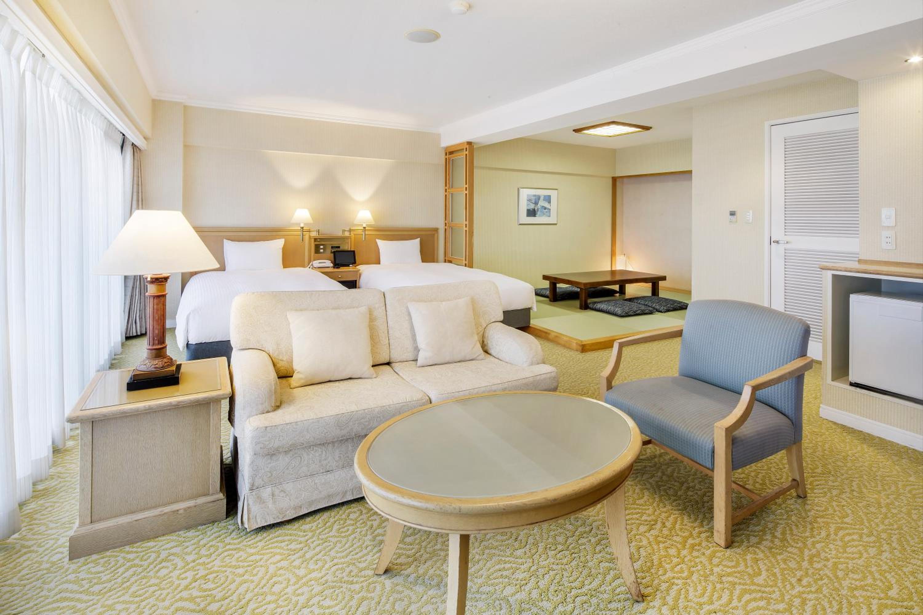 Hotel Resorpia Atami view 3