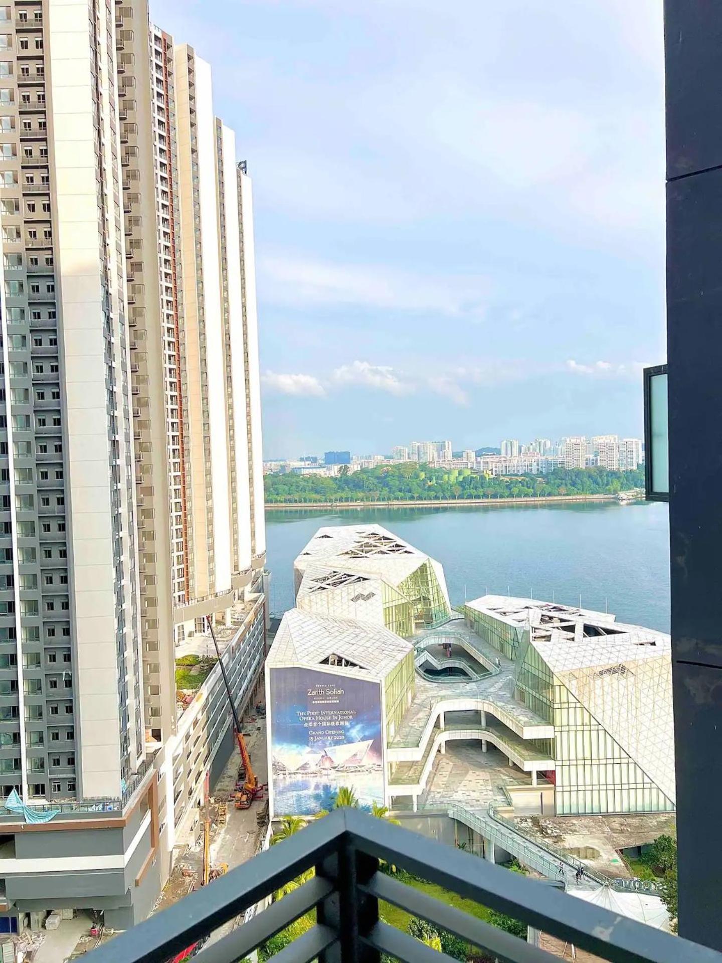 R&F Princess Cove JBCC by Luxecocoo CK Johor Bahru CIQ