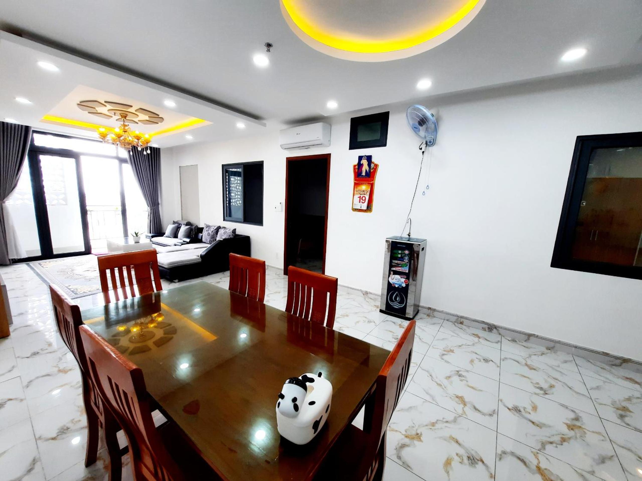MM's House