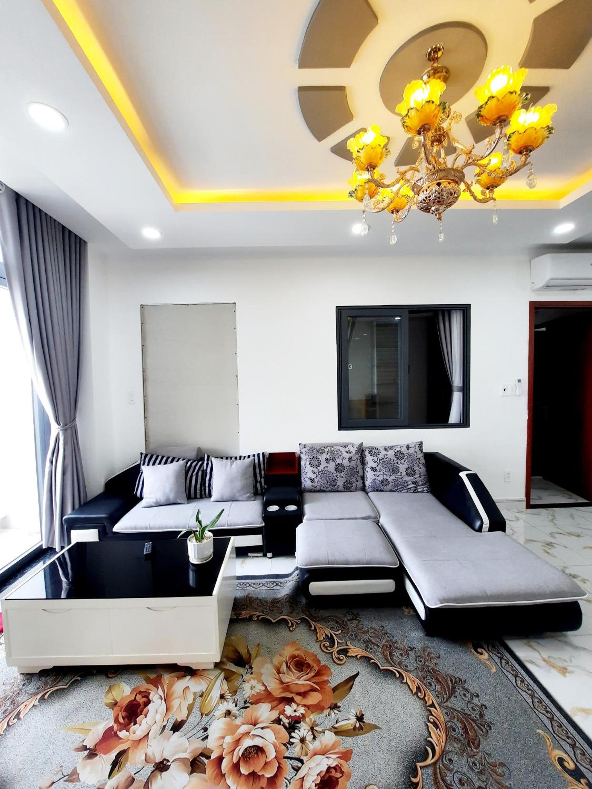 MM's House