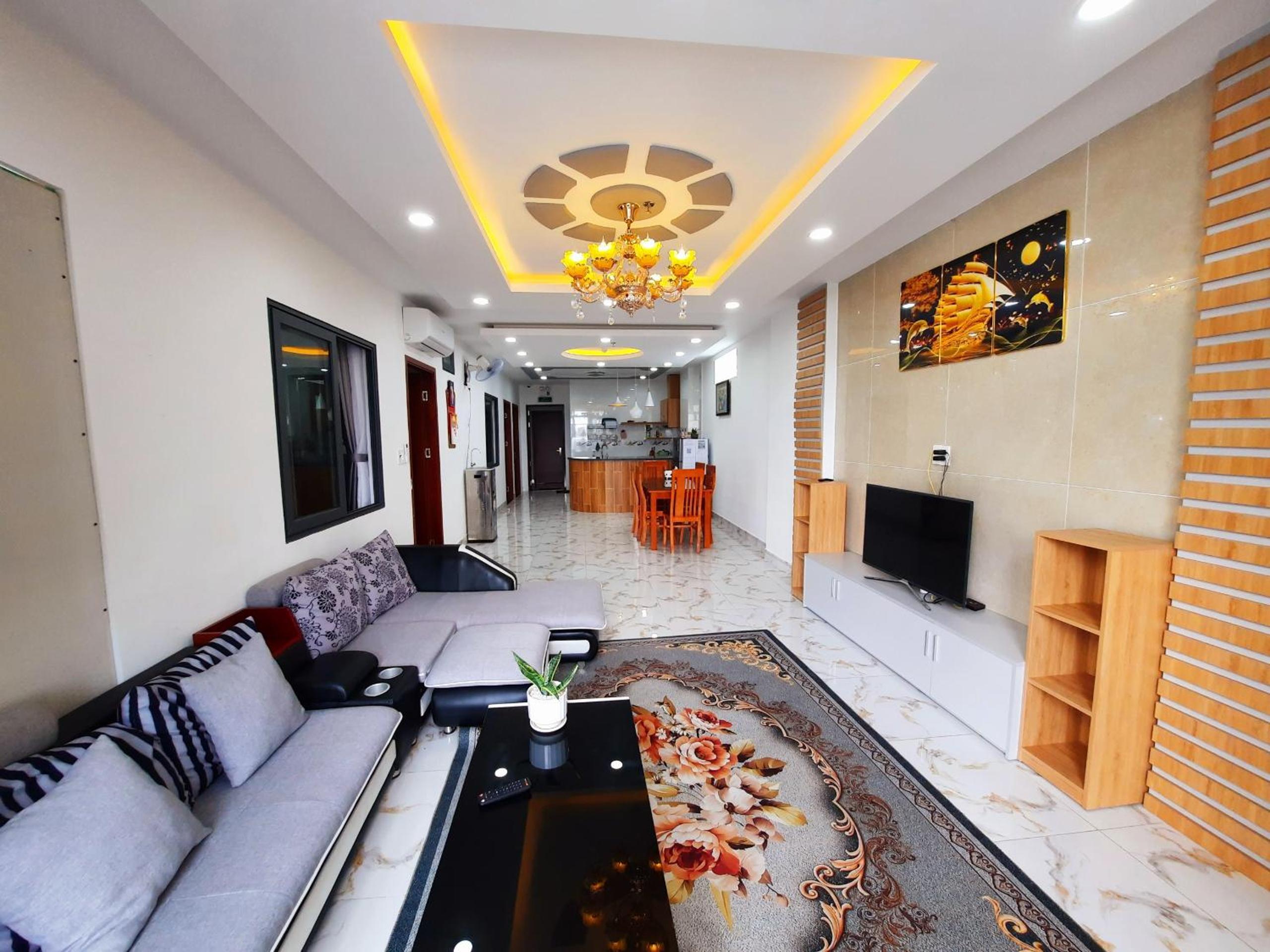 MM's House