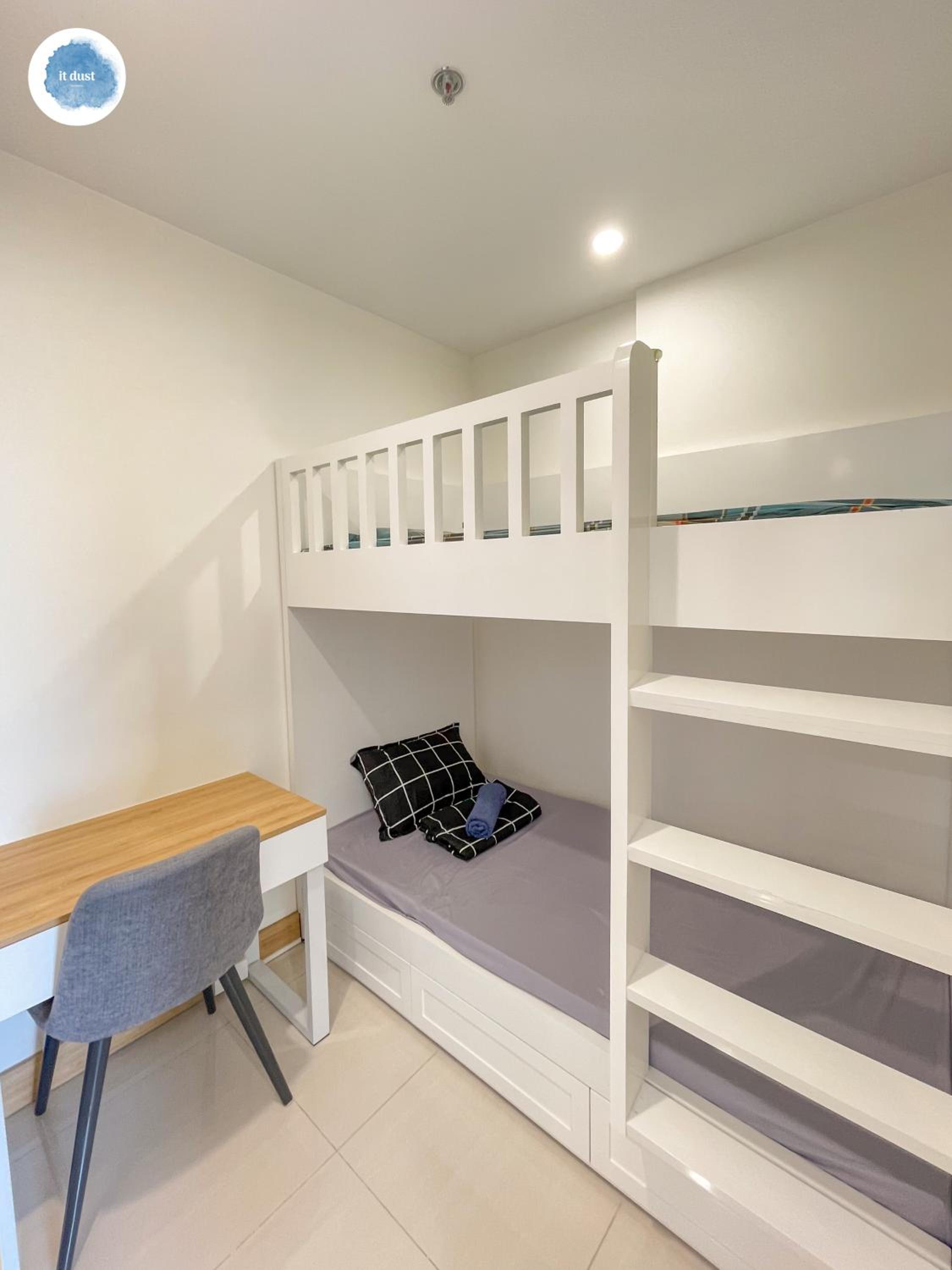 It Dust Homestay 2 - The Wooden Apartment