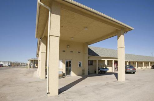 Americas Best Value Inn Giddings view 2