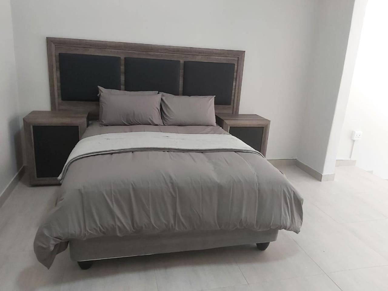 Koppie Allen guest house view 4