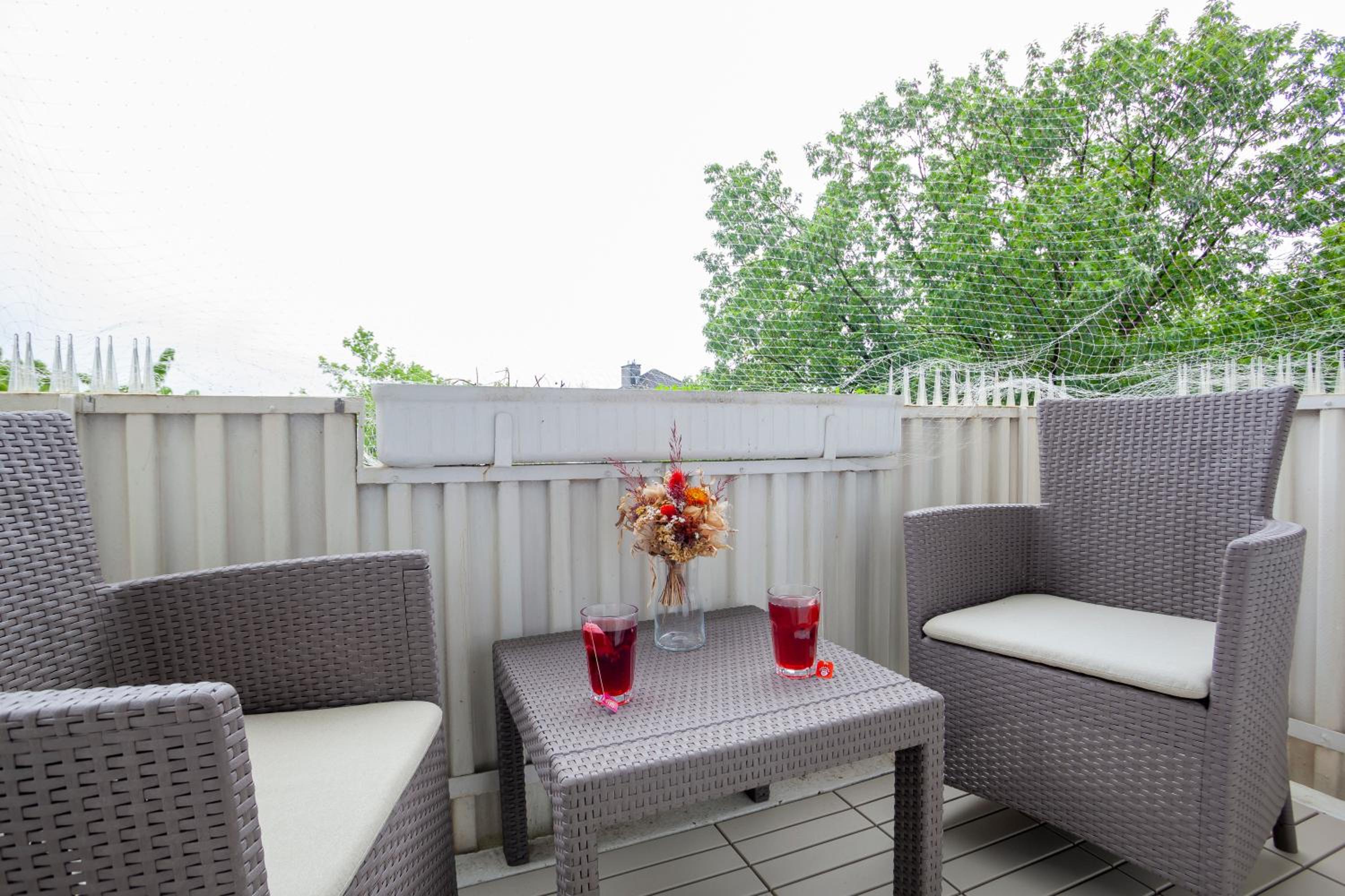 balance & terrace