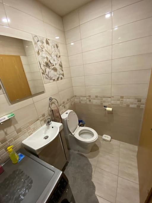 Robert's Apartment, photo 15