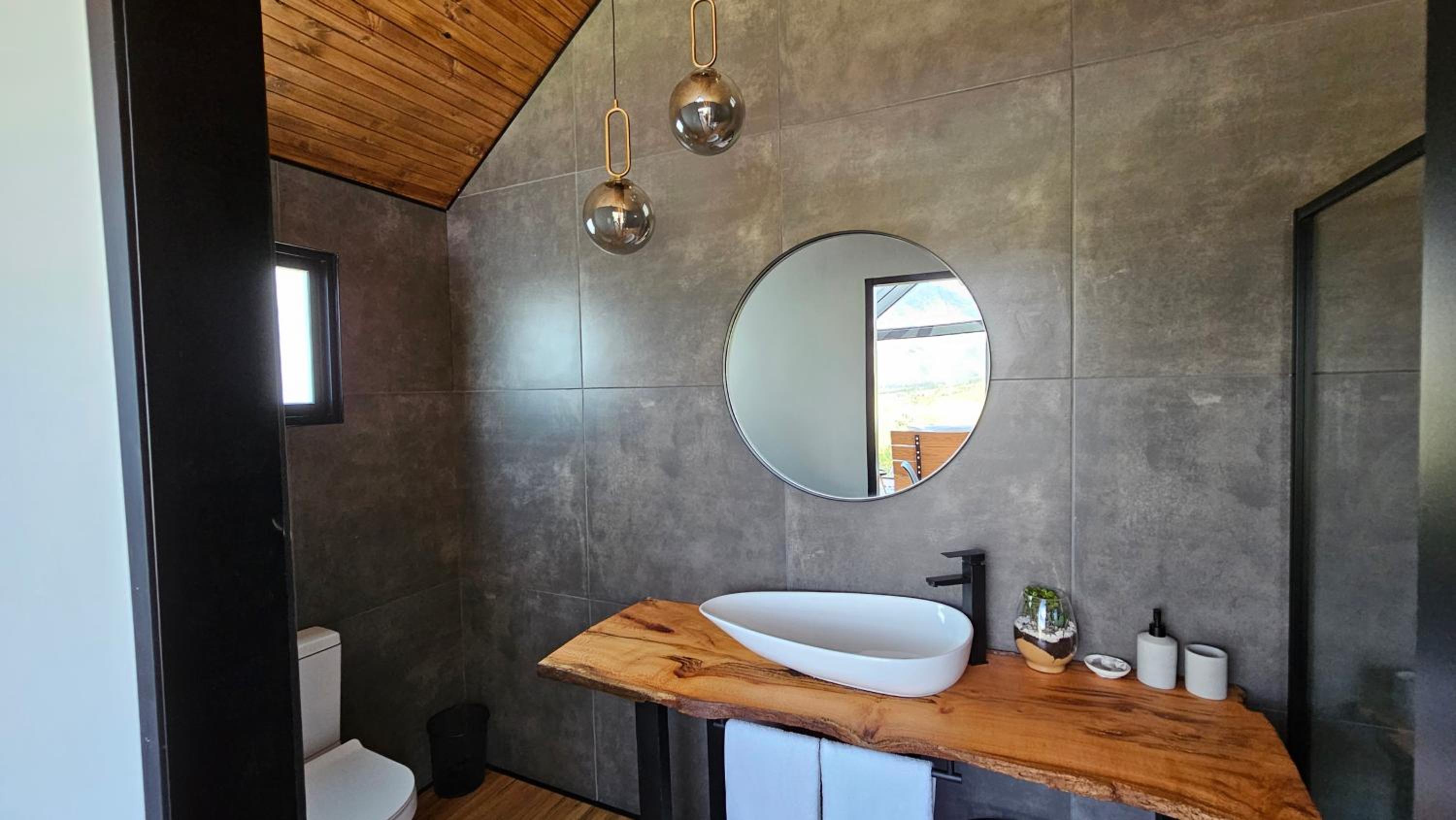 Little Acre Luxury Pods view 5