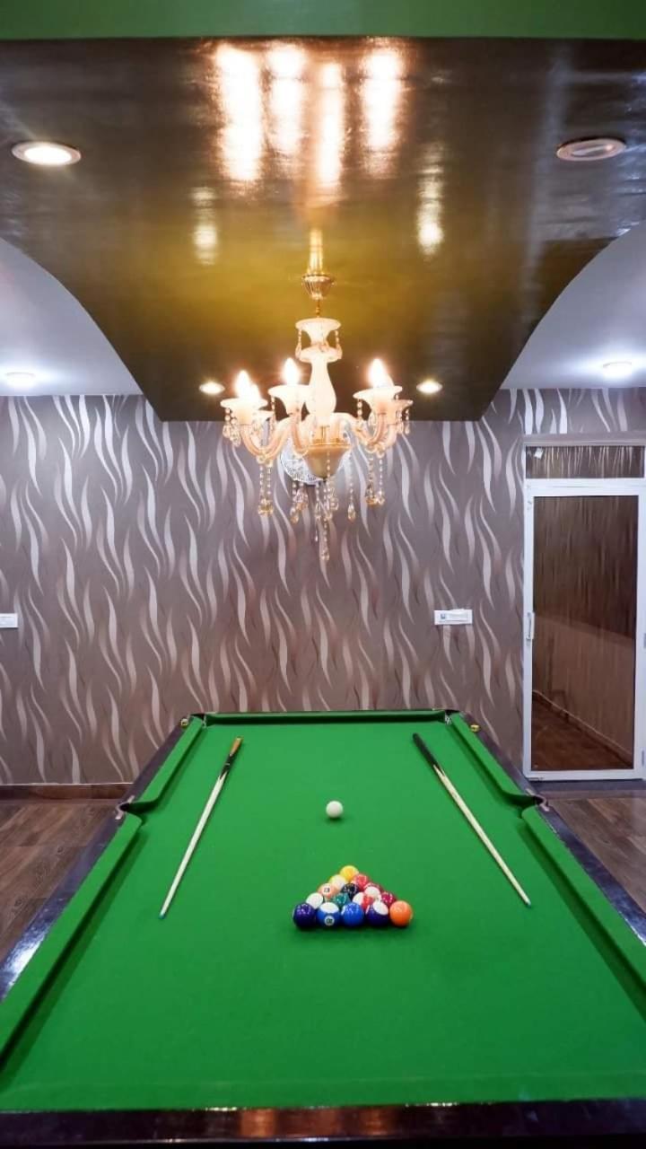 Luxurious PRIVATE GREYSTONE VILLA, Bornfire, Bar-B-Q , Big Garden, Pool table, hot-tub, Party speaker view 5