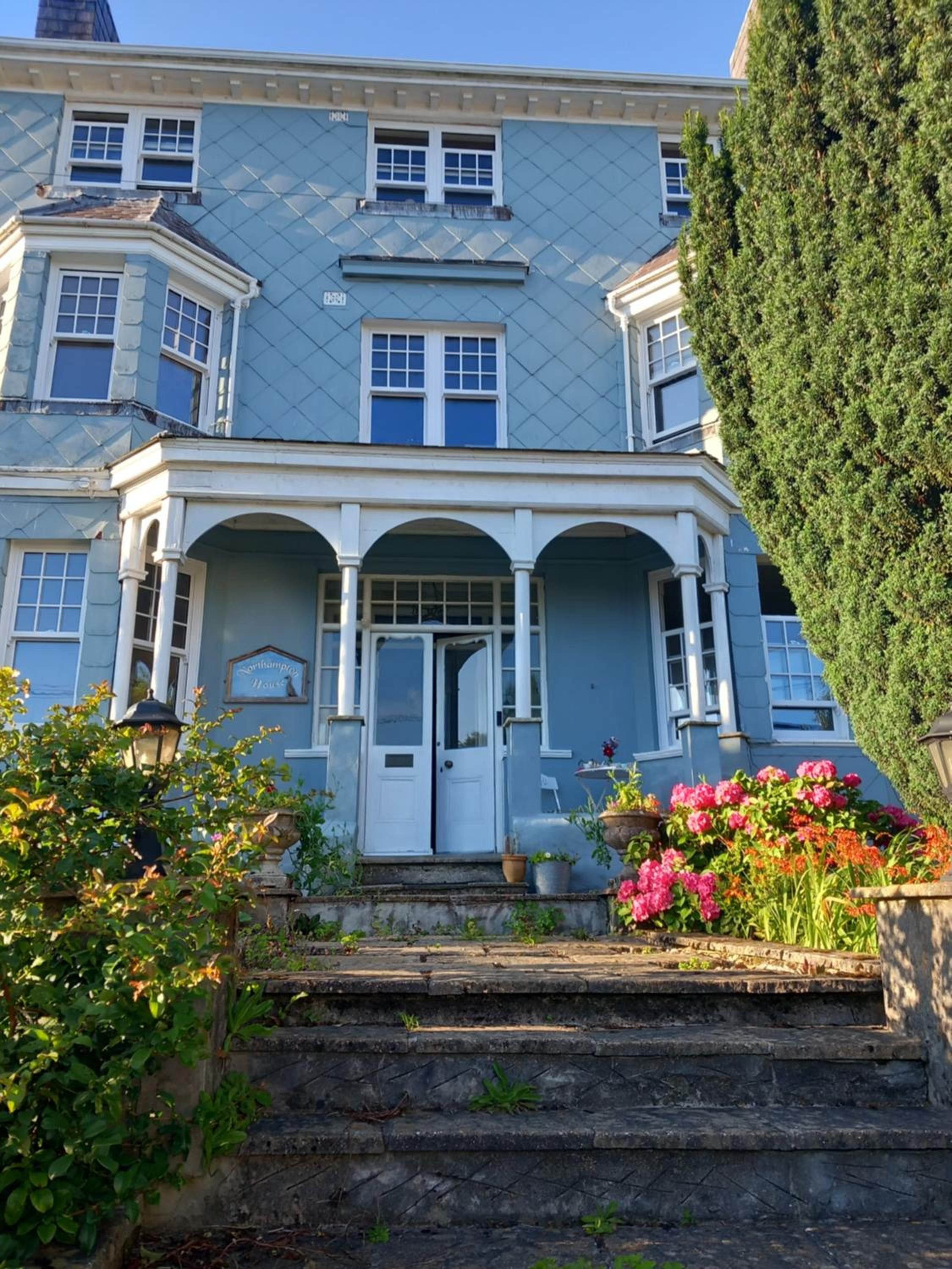 Northampton House