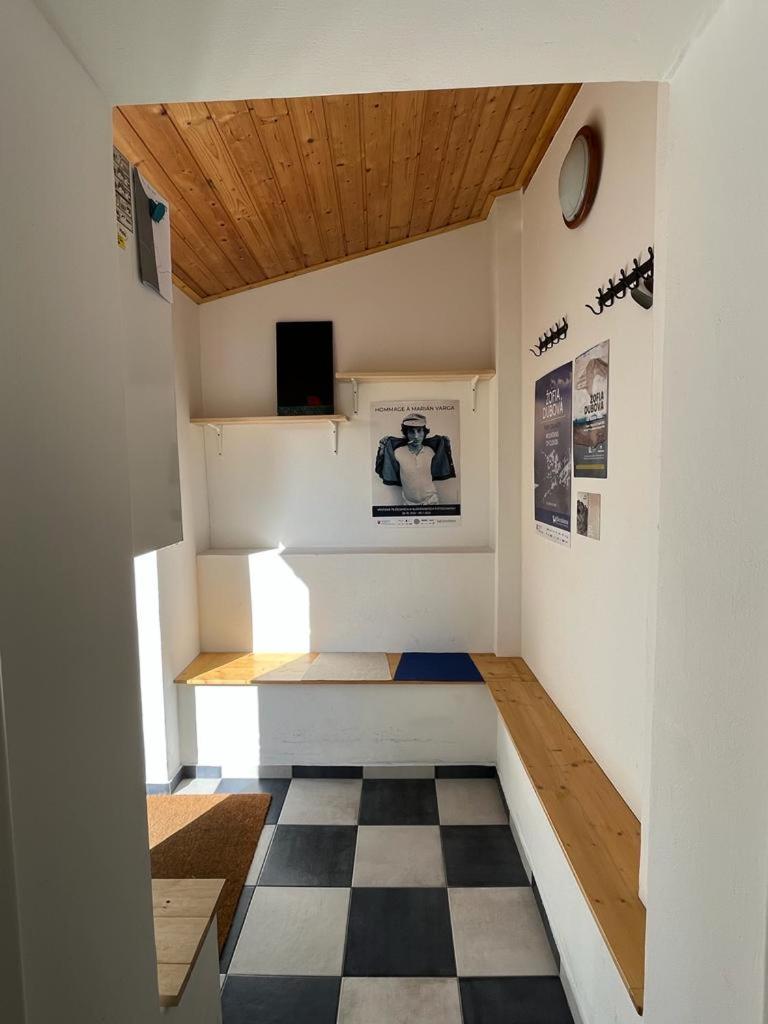 Jask view 4