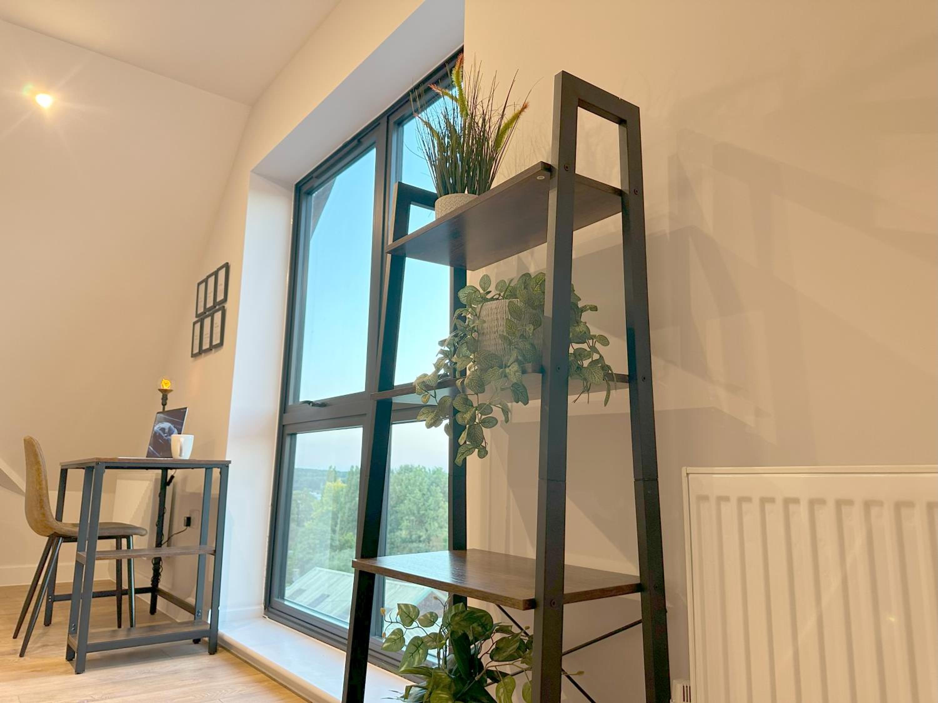 Chic and Airy Apartment view 2