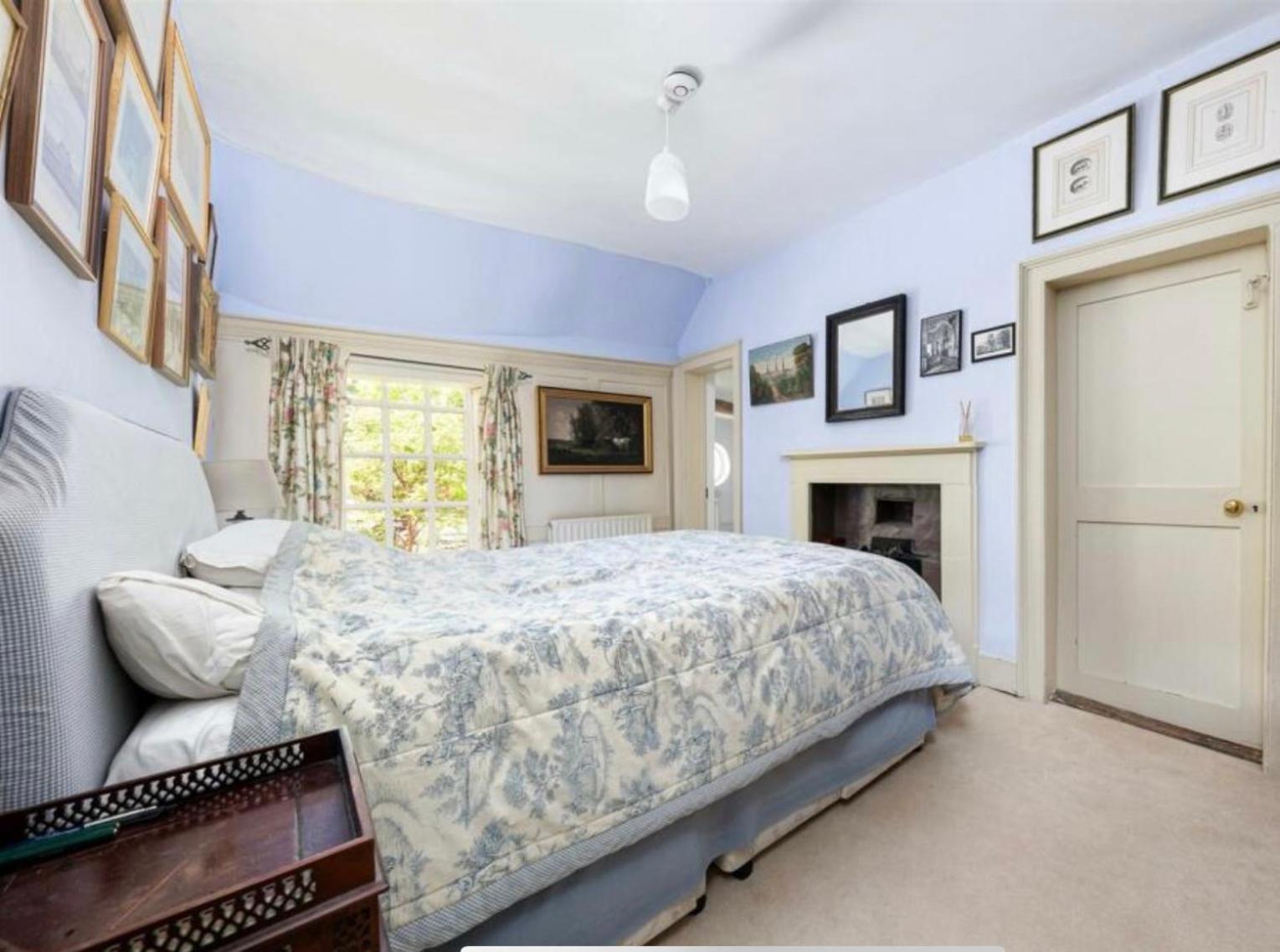 Clarendon Cottage