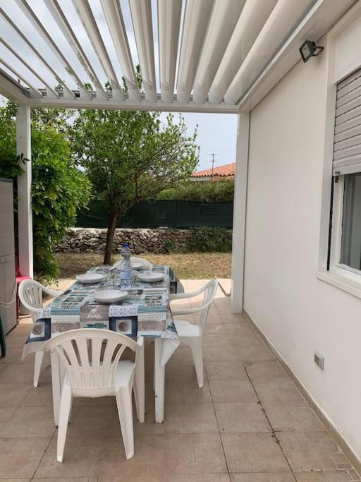 Villa Fiori giardino, 400 m. mare con parcheggio photo 2