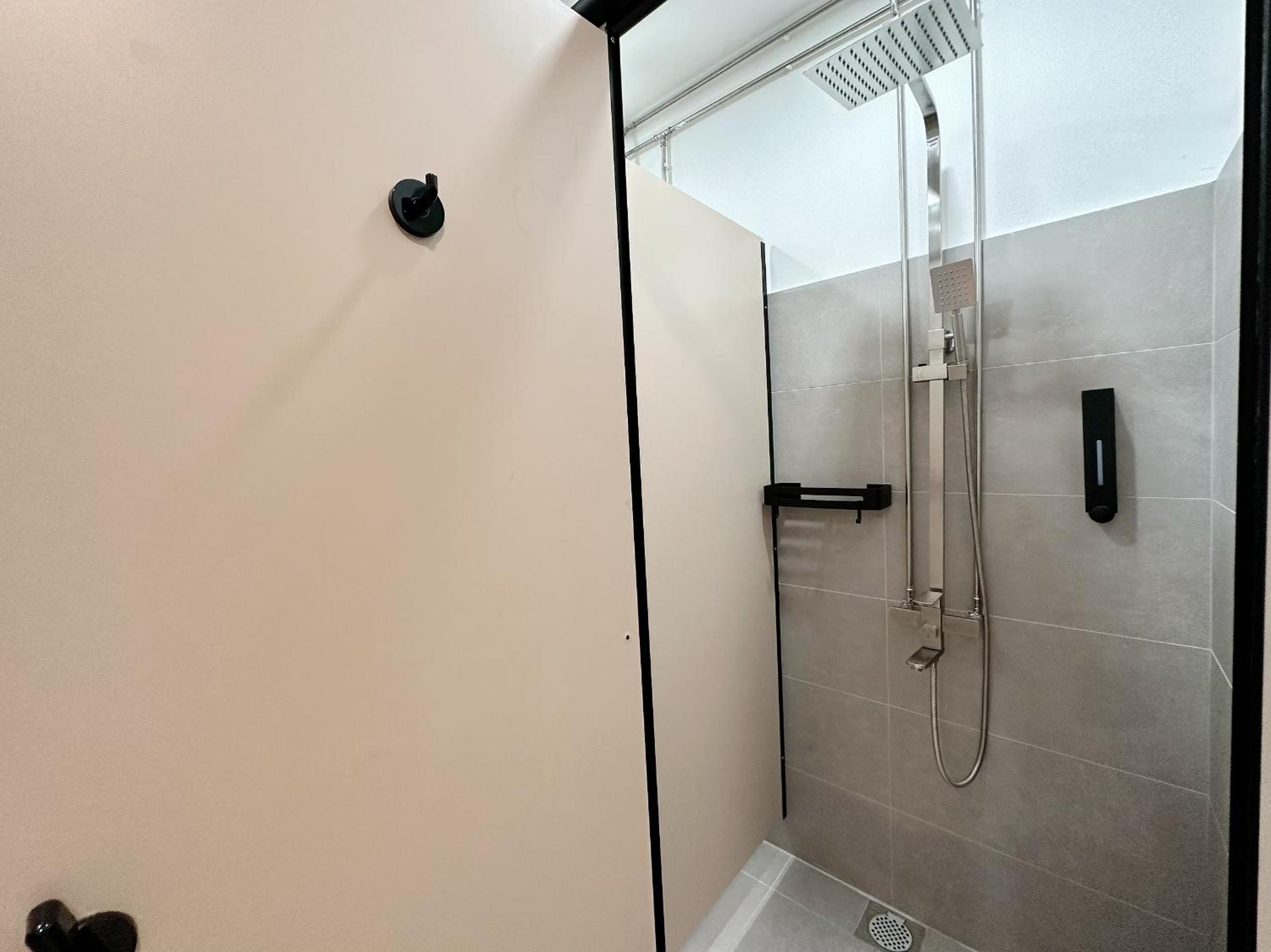 RadZone Hostel