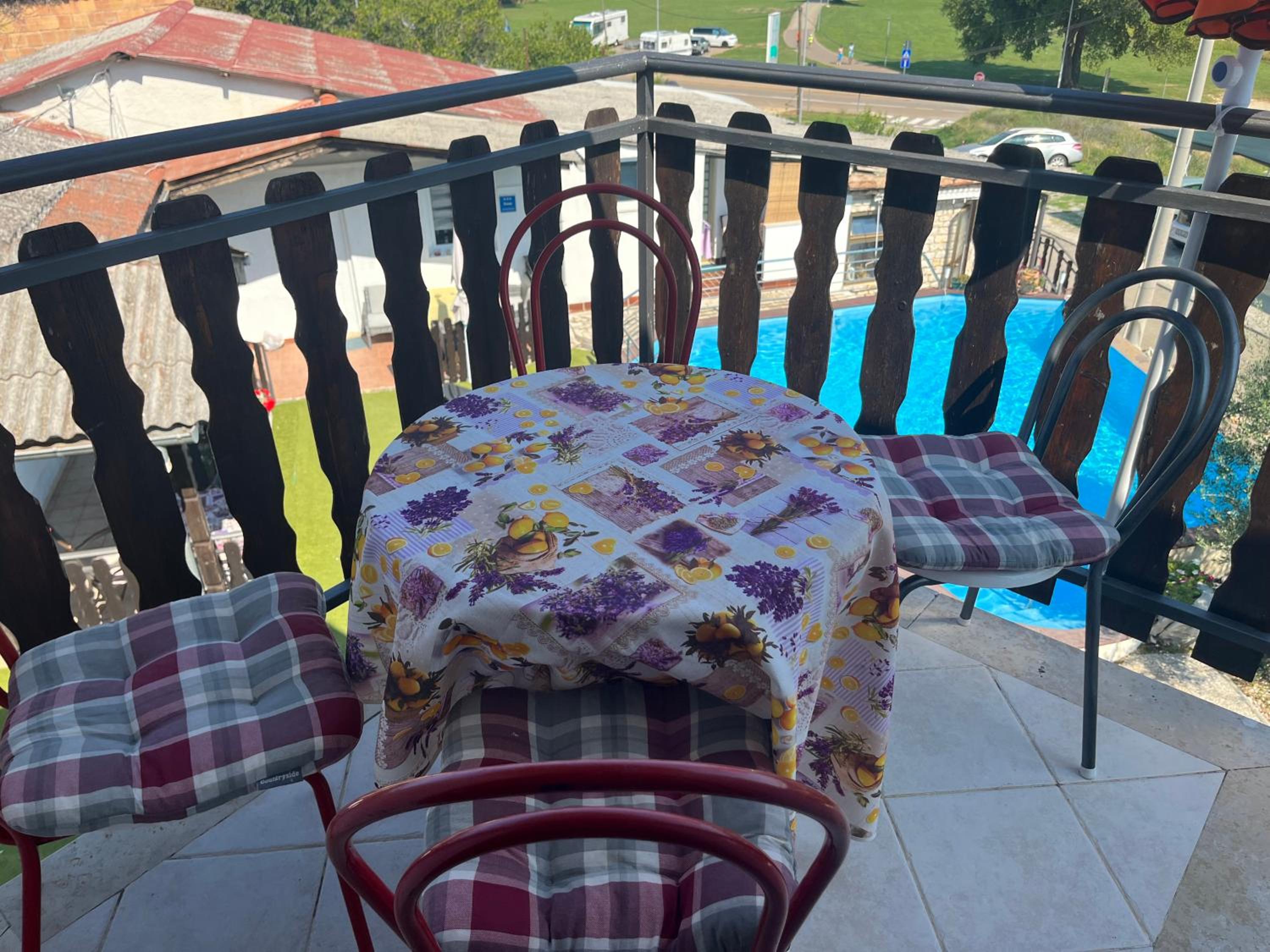 Photo 17