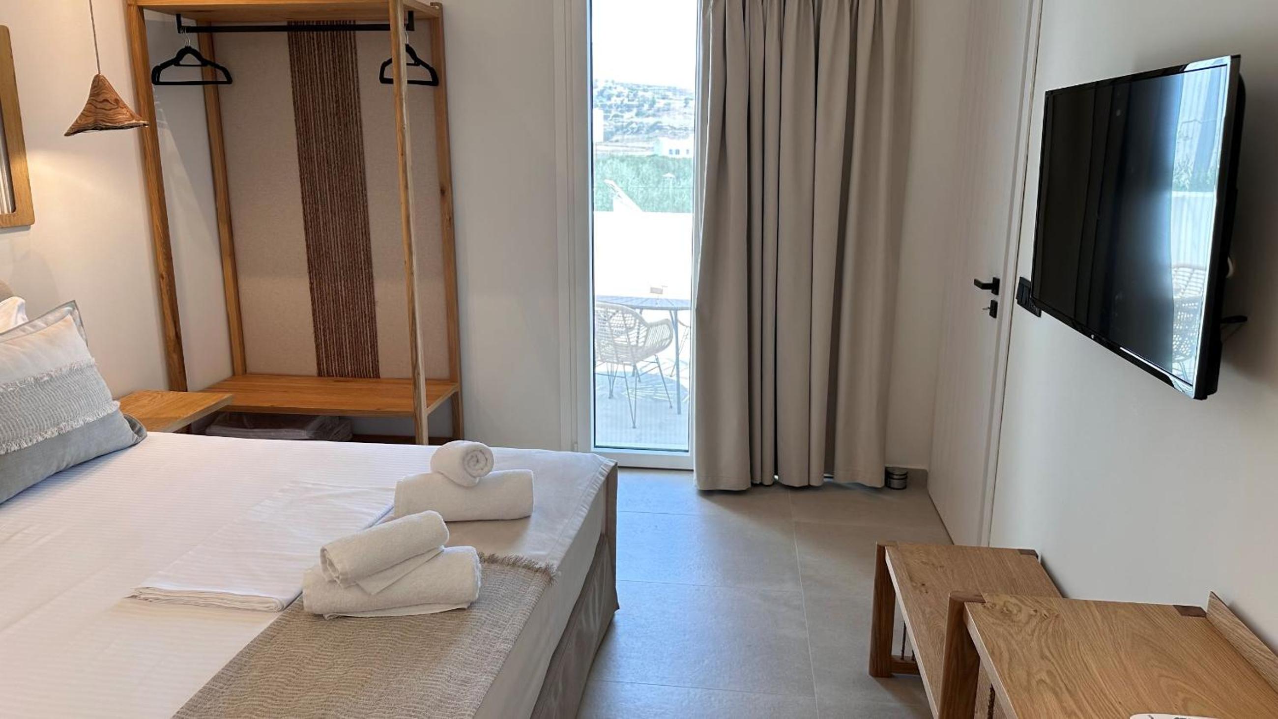 Aristotle Suites