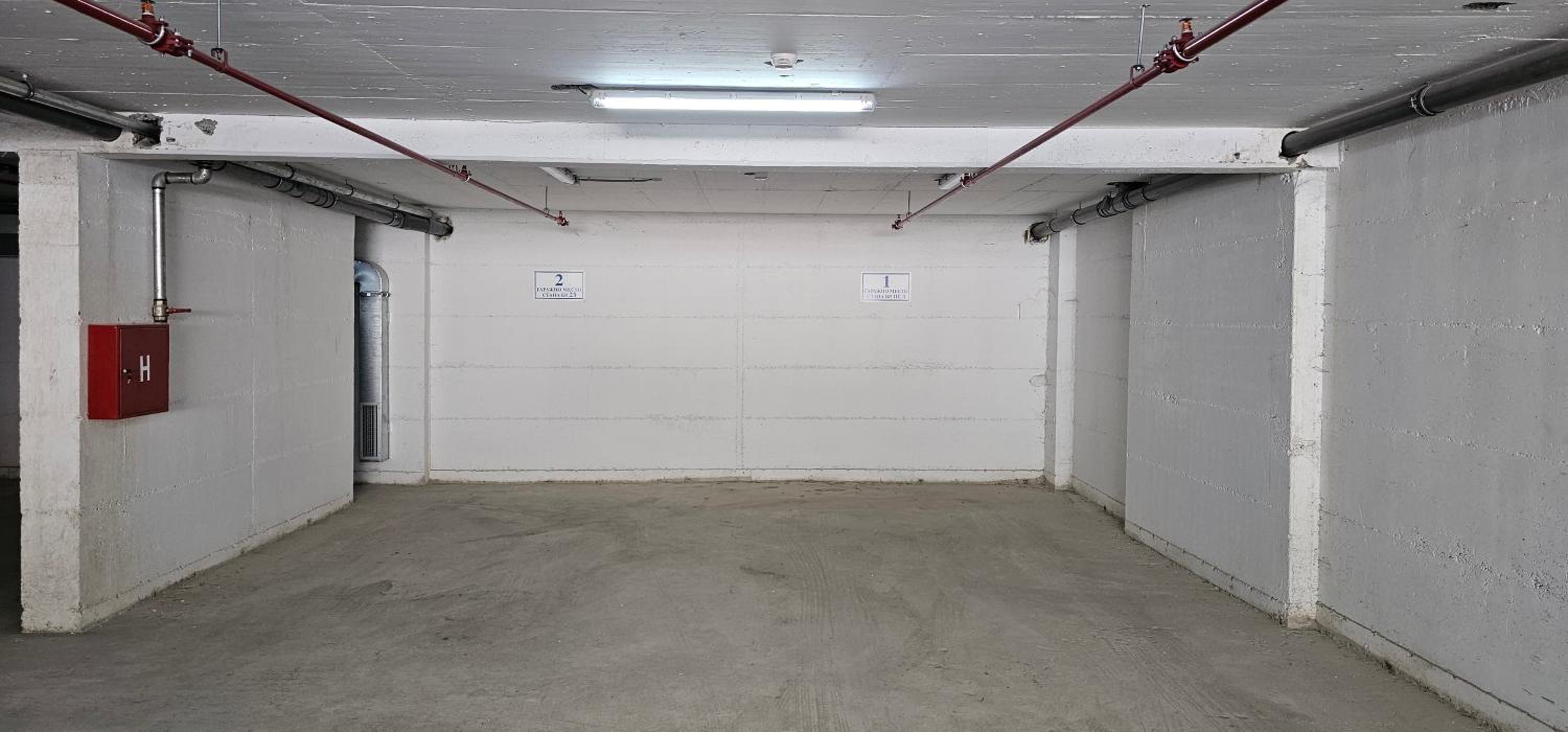 Vrnjački Lux free parking GARAGE view 5