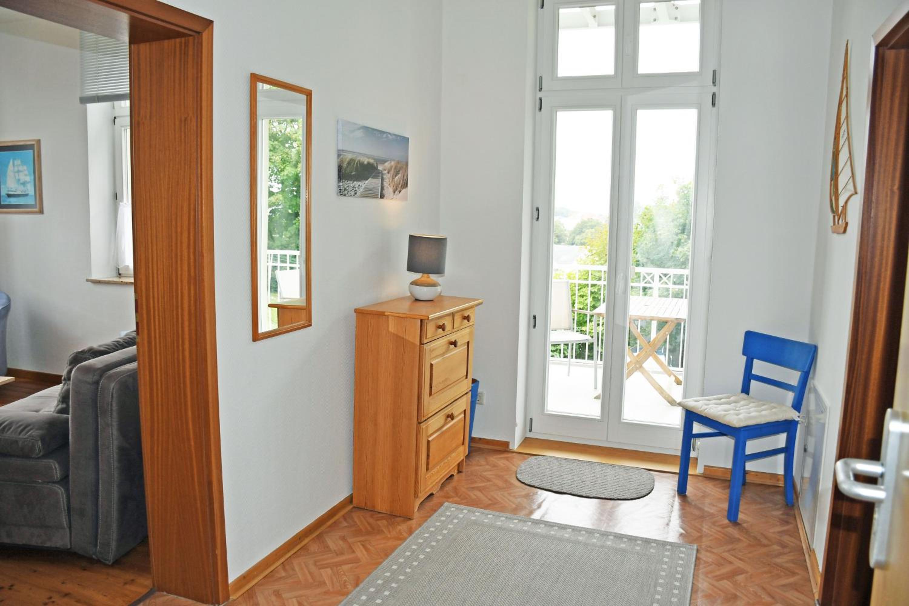 ruhig gelegenes Appartementhaus mit Balkon SA