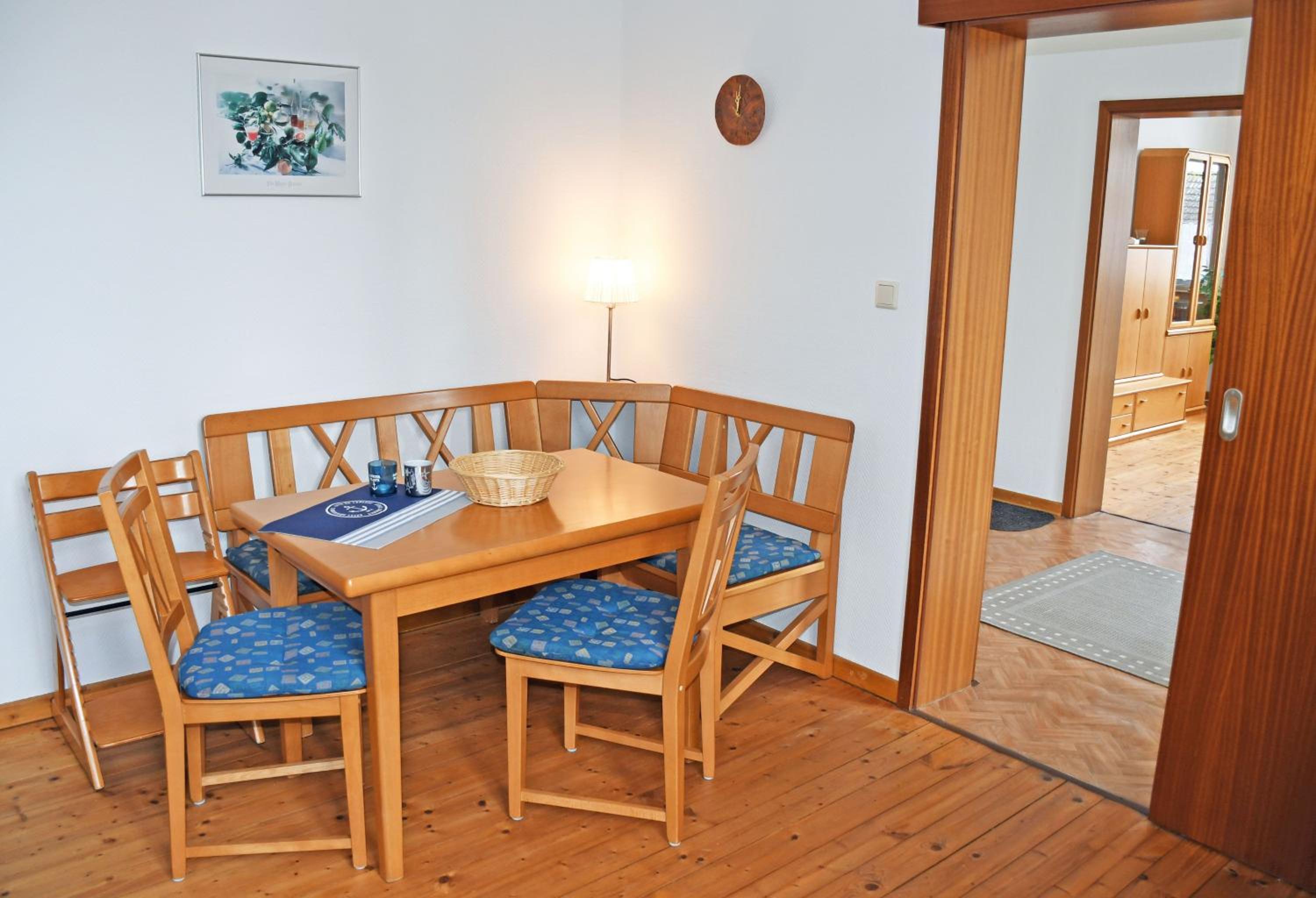 ruhig gelegenes Appartementhaus mit Balkon SA