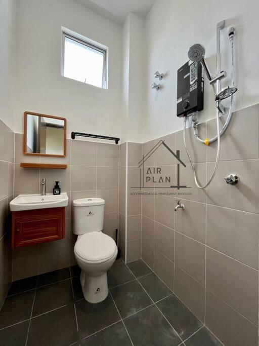 Port Dickson 3BR Cozy Muji Home - 3 Mins to Beach photo 6