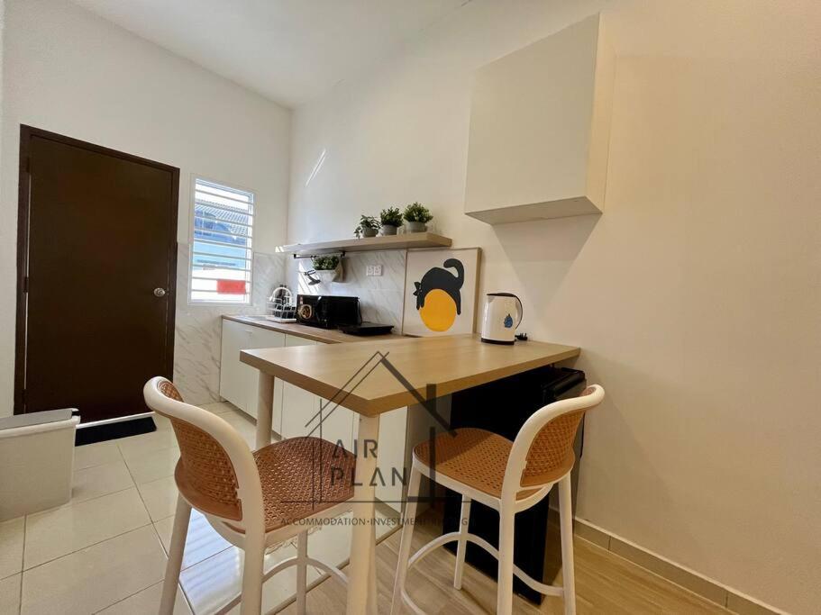 Port Dickson 3BR Cozy Muji Home - 3 Mins to Beach photo 7
