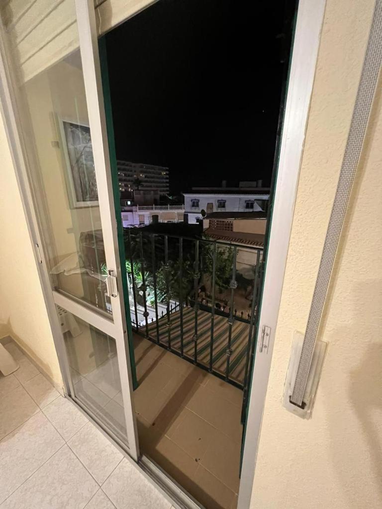 Bajondillo Beach Apartment By Torremolinos On-line