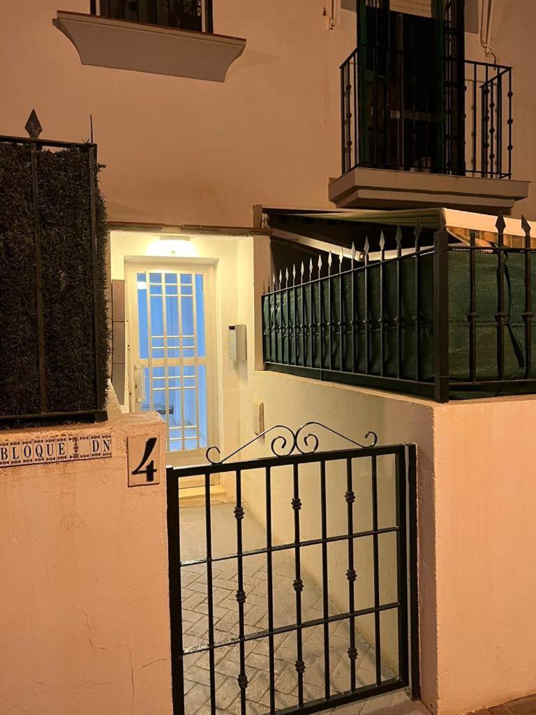 Bajondillo Beach Apartment By Torremolinos On-line