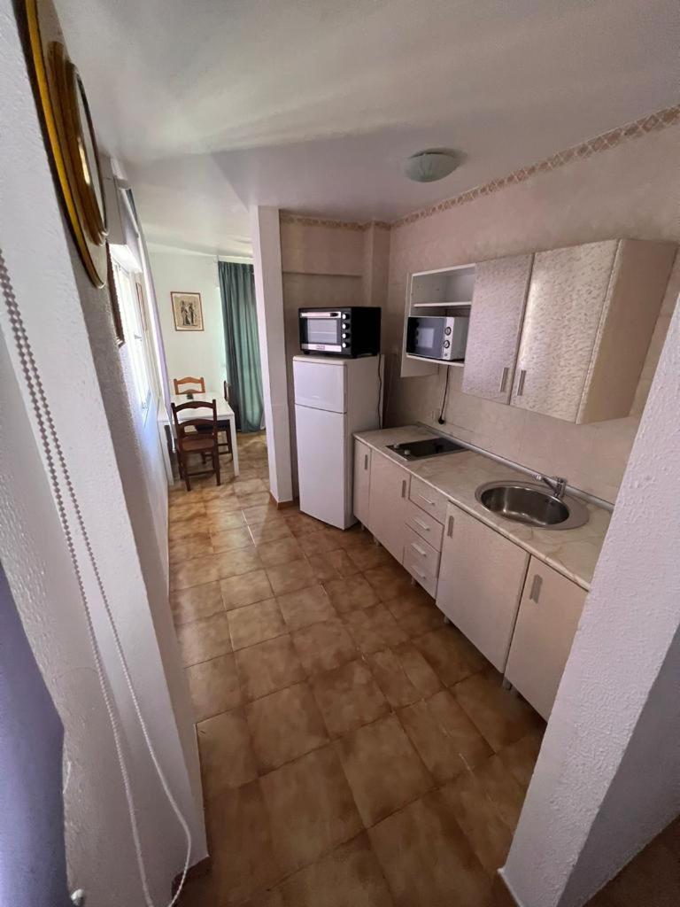 Bajondillo Beach Apartment By Torremolinos On-line