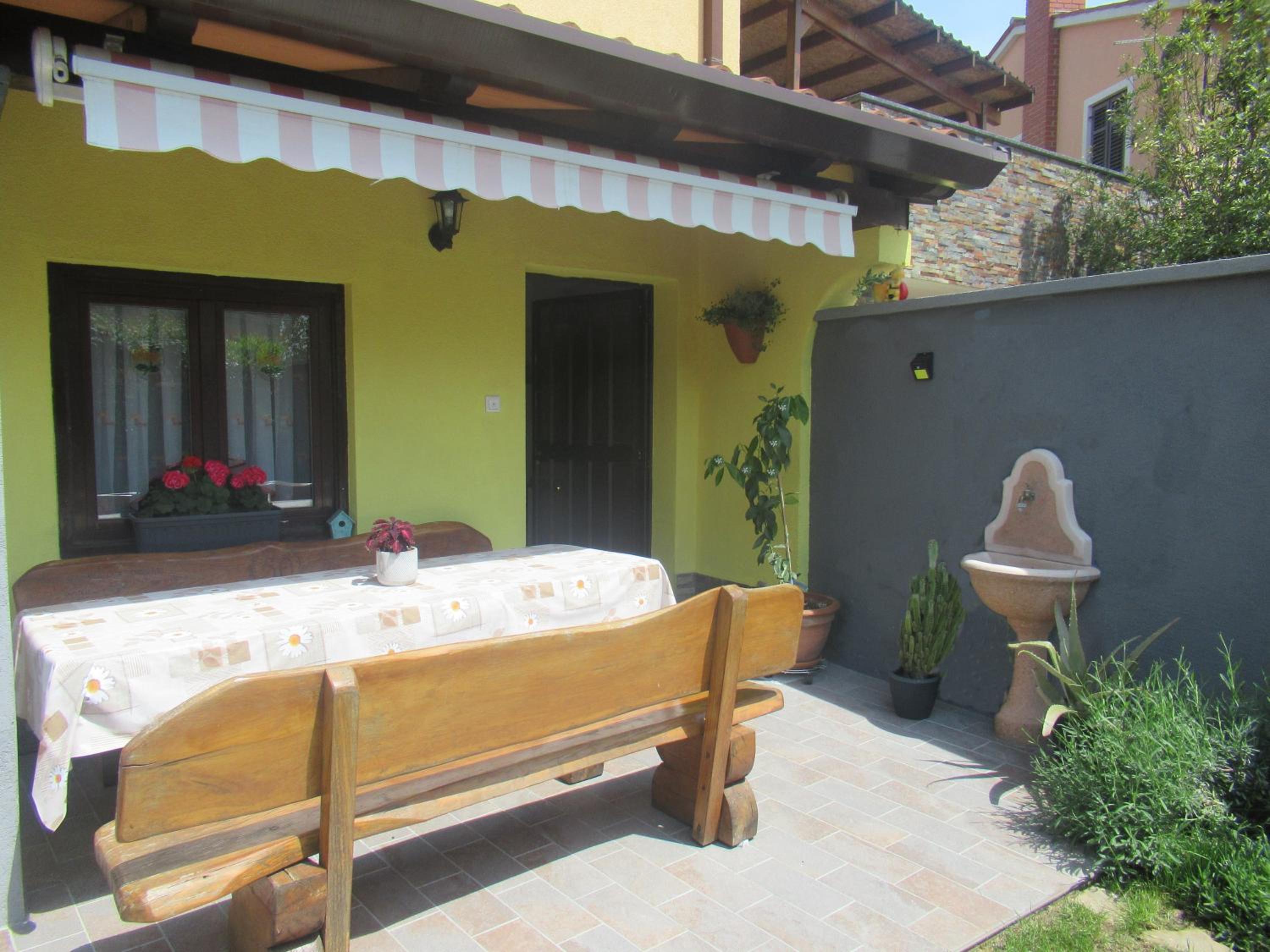 Apartma Qbed