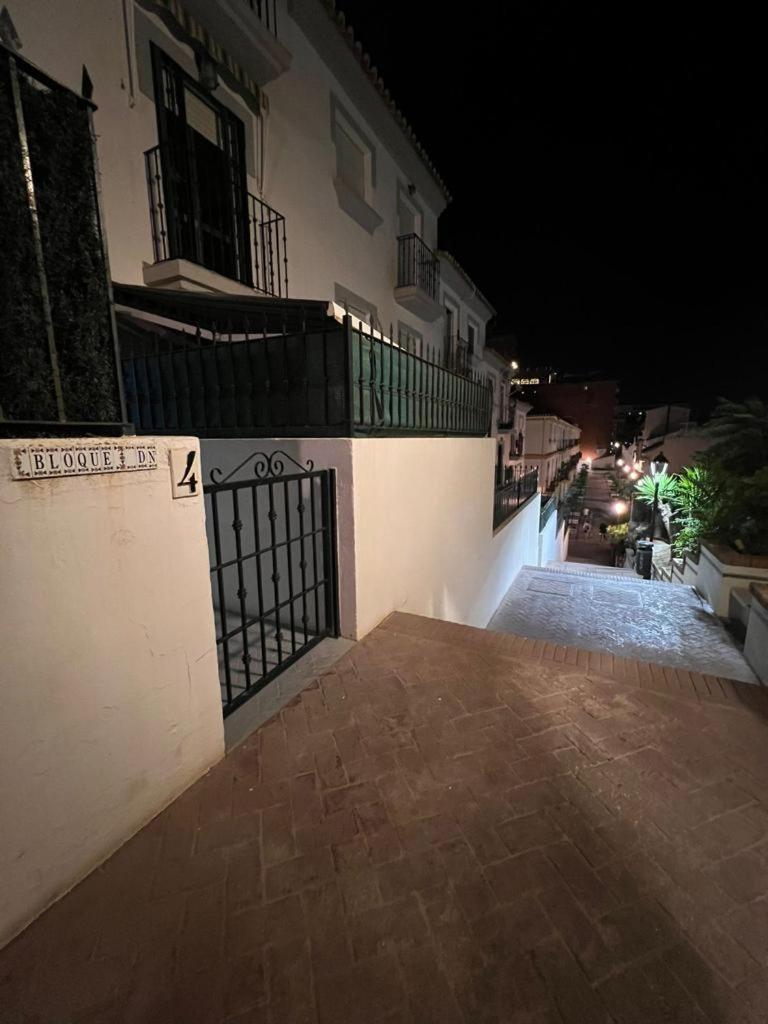 Bajondillo Beach Apartment By Torremolinos On-line