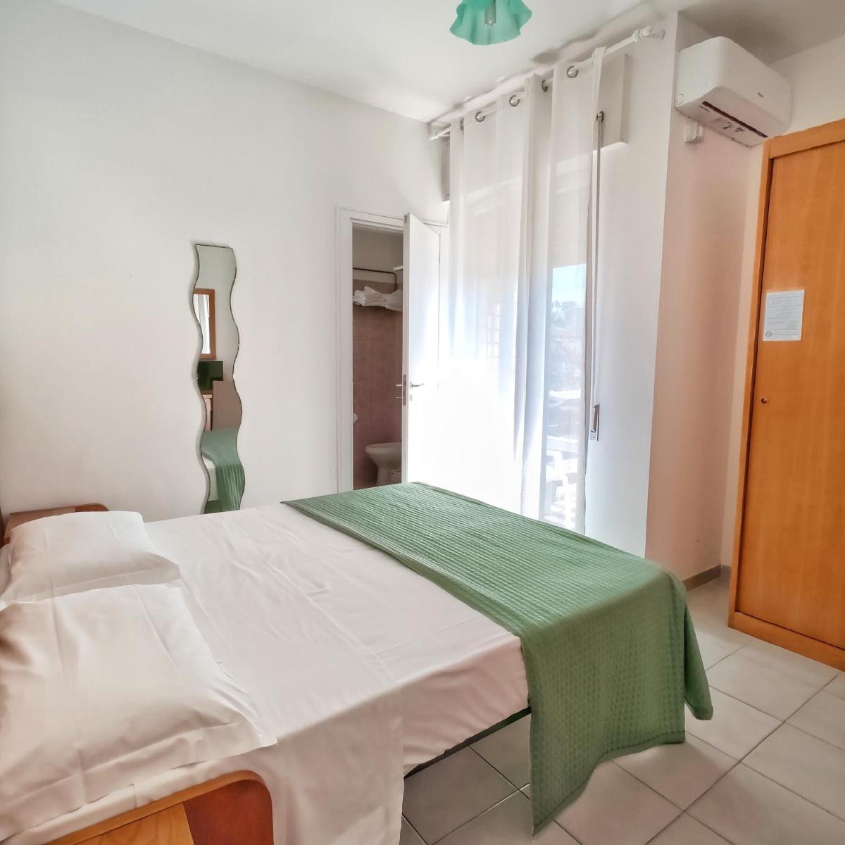 Piccolo Hotel