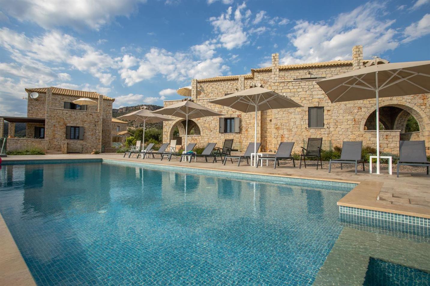 Dream Villas Stoupa view 4