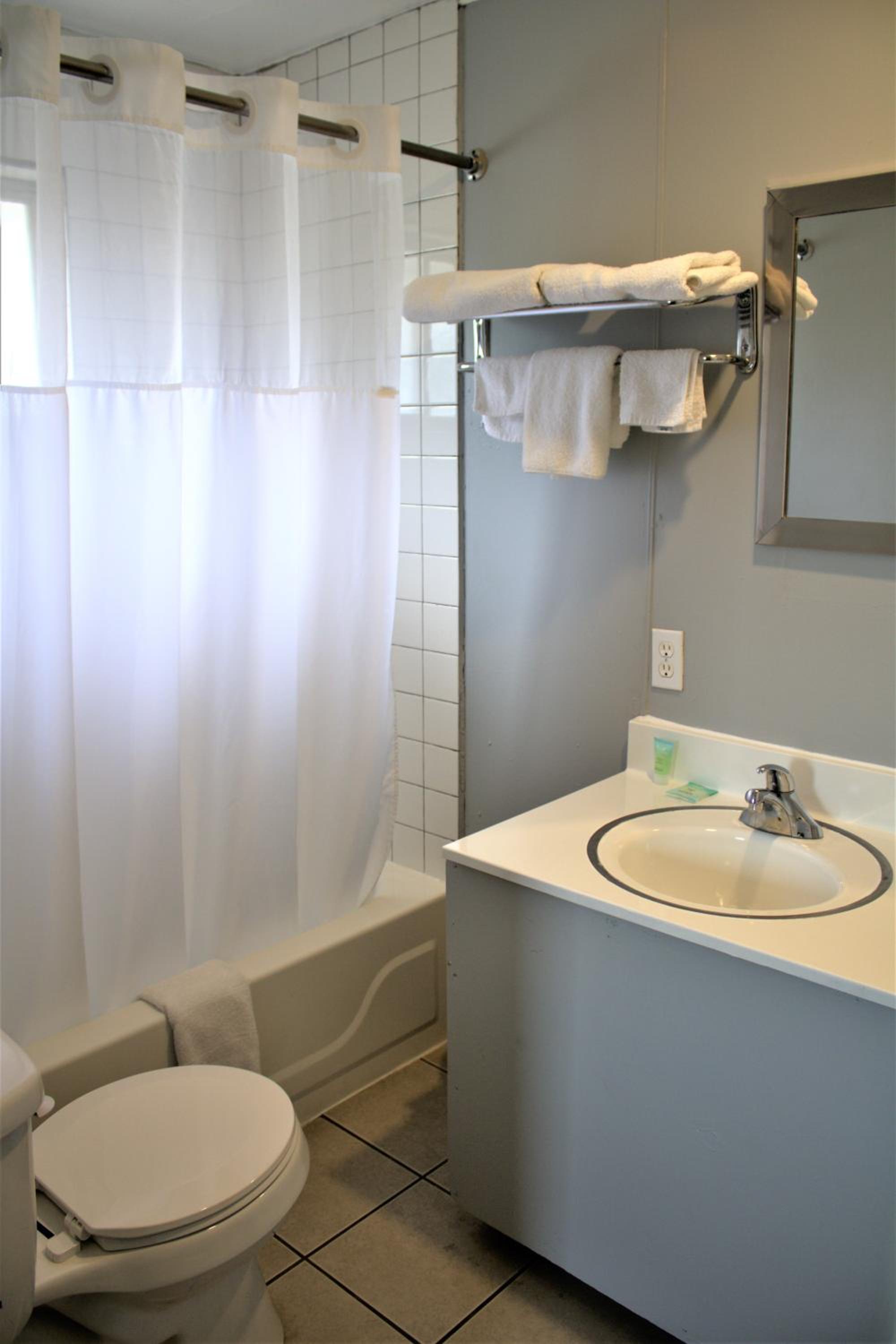 HavenPointe Inn & Suites