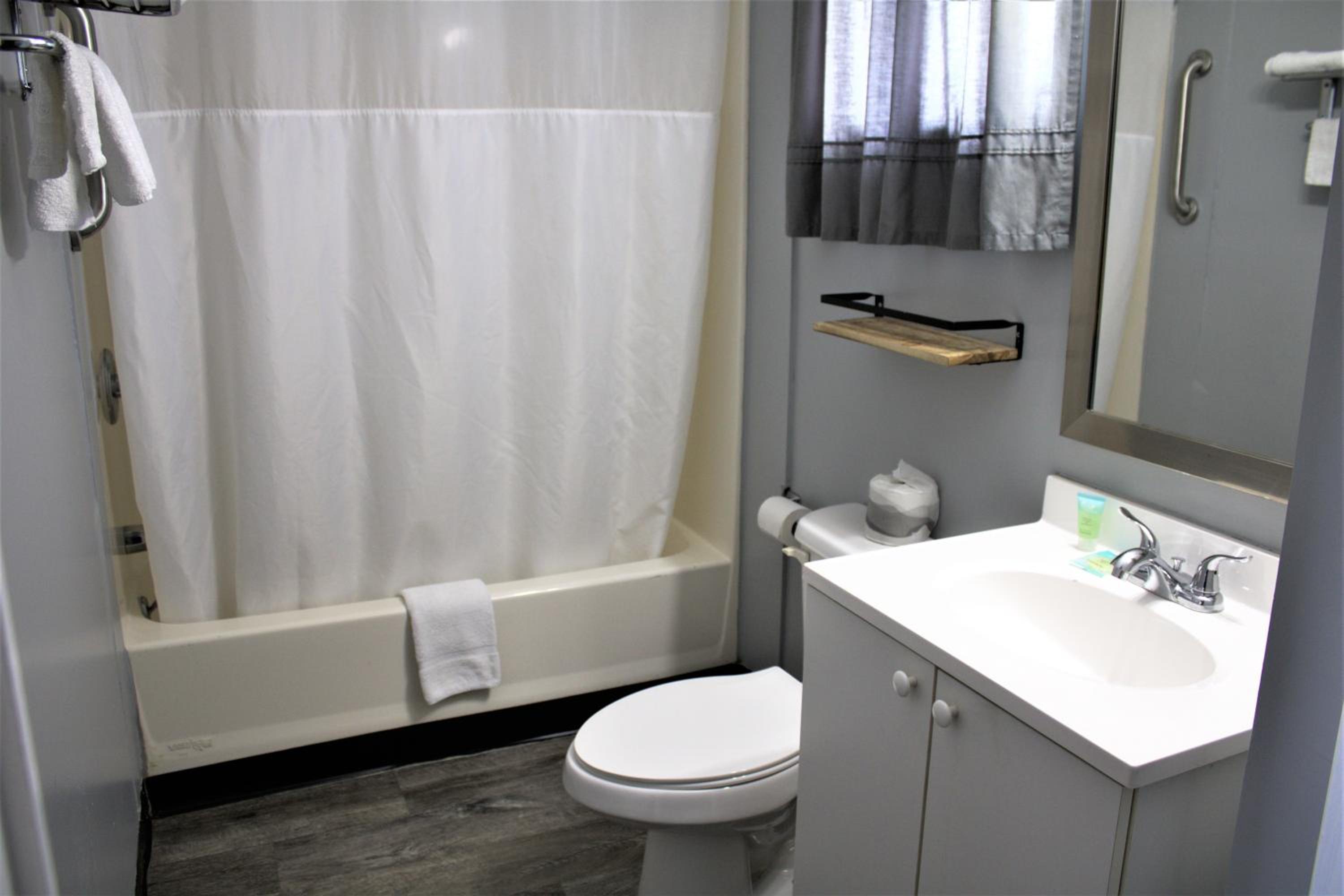 HavenPointe Inn & Suites