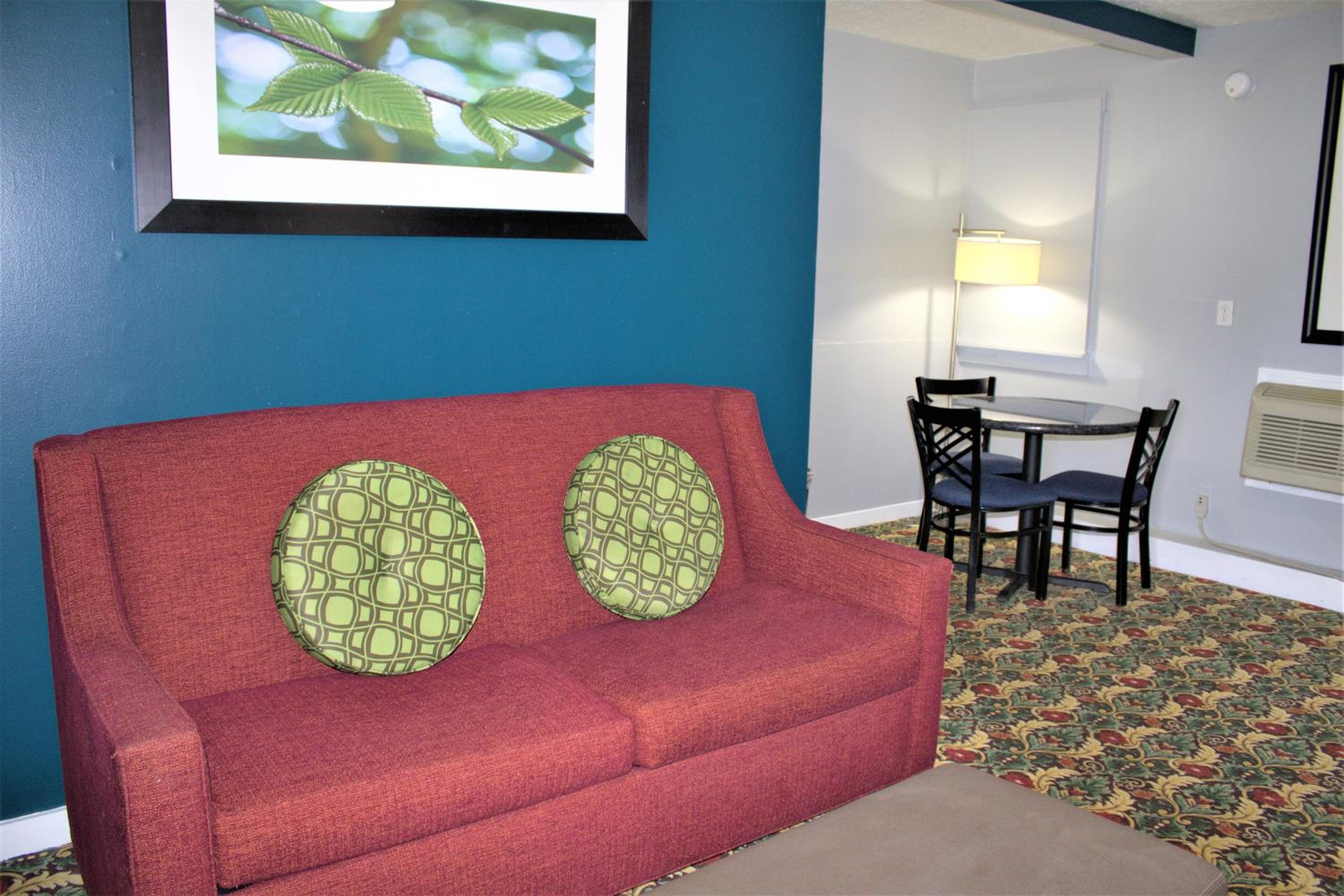 HavenPointe Inn & Suites