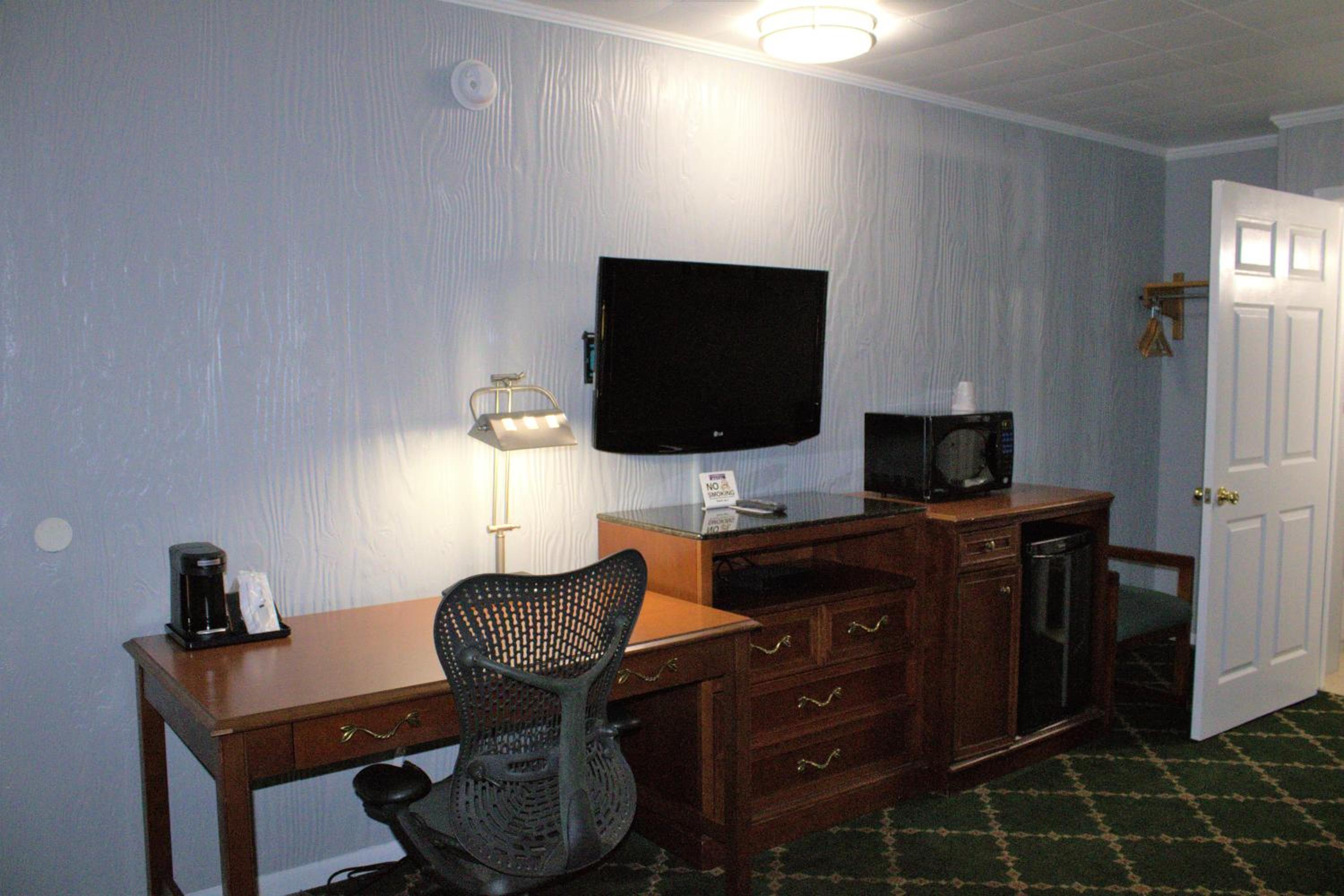 HavenPointe Inn & Suites